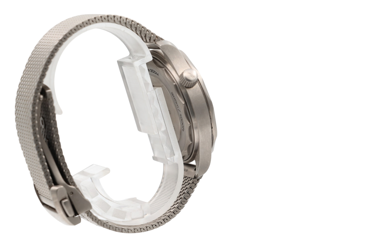 Omega - Seamaster –  “No Time to Die”  – 210.90.42.20.01.001 – 2025