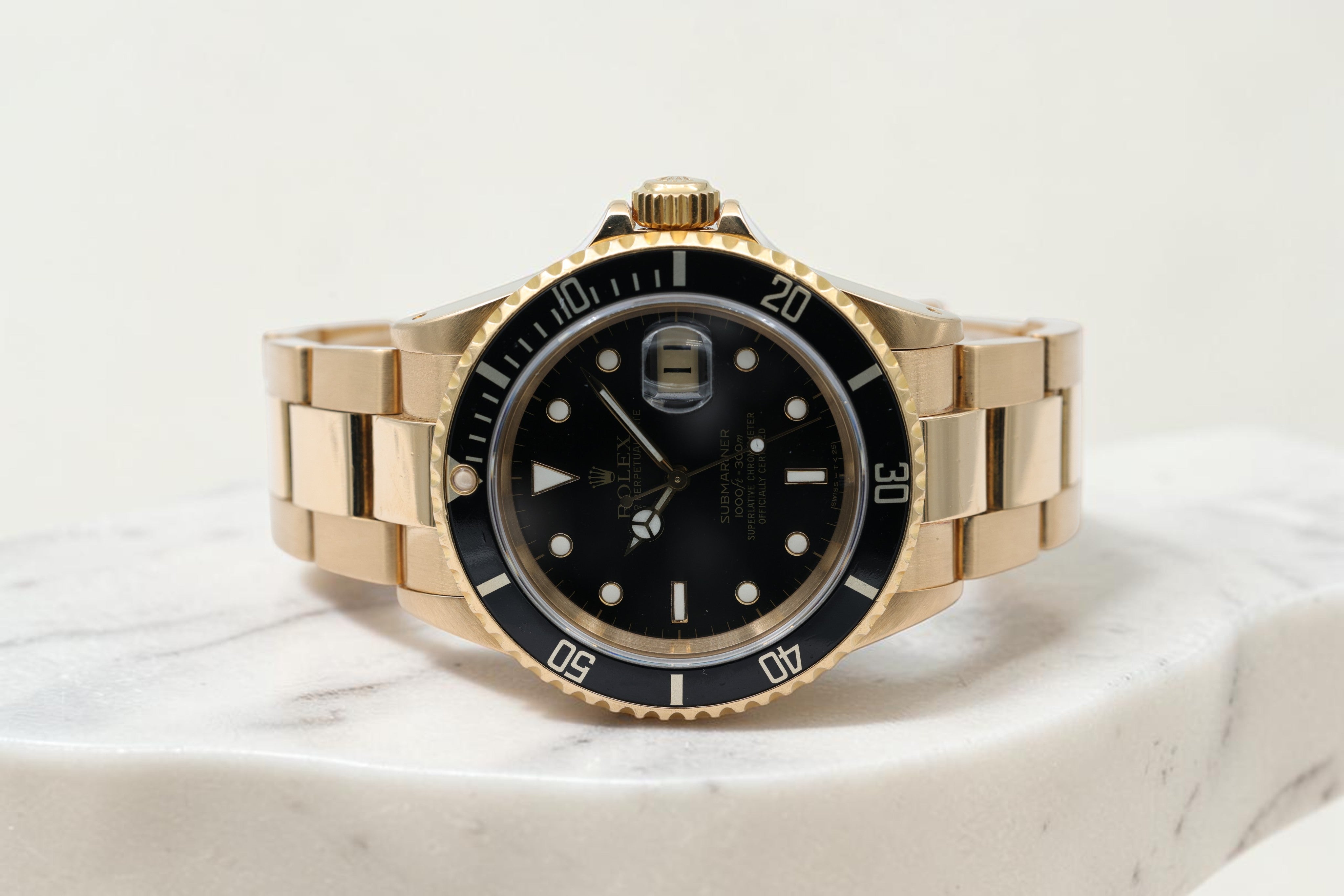 Rolex - Submariner – Yellow Gold – 16618 – 1989