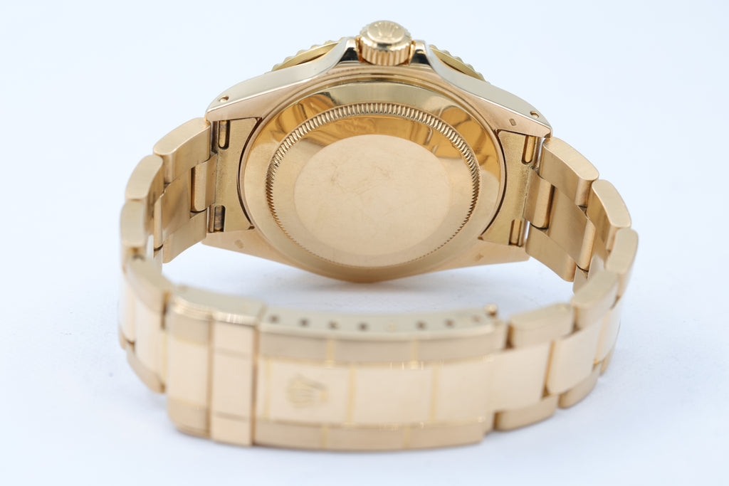 Rolex - Submariner – Yellow Gold – 16618 – 1989