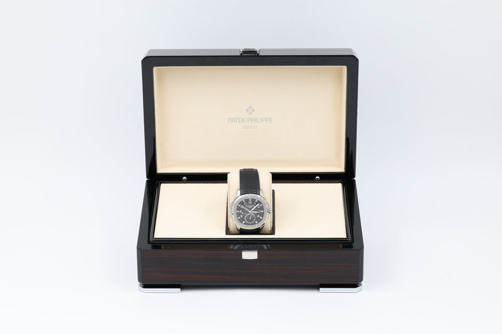 Patek Philippe - Aquanaut Travel Time – Black – 5164A-001 – 2018