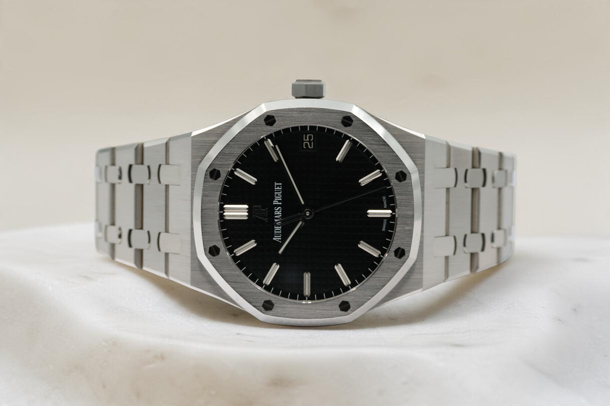 Audemars Piguet - Royal Oak – Black – 15500ST – 2021