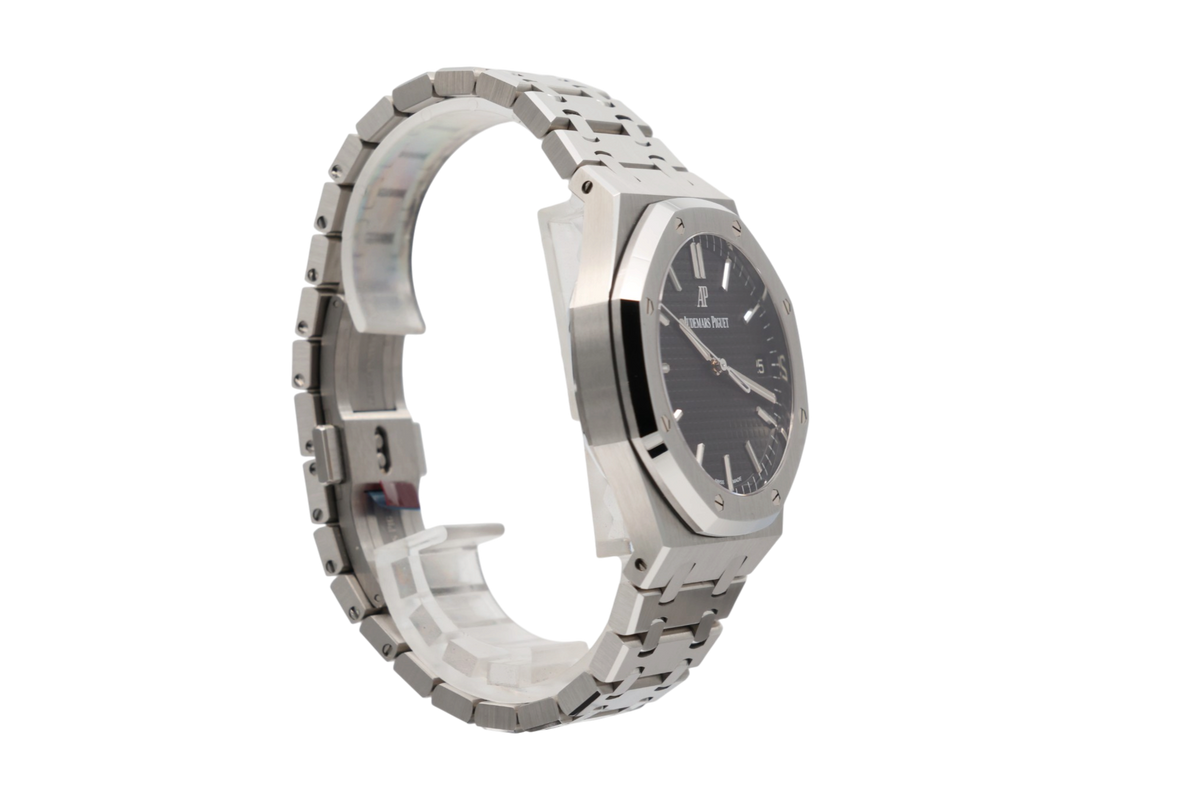 Audemars Piguet - Royal Oak – Black – 15500ST – 2021