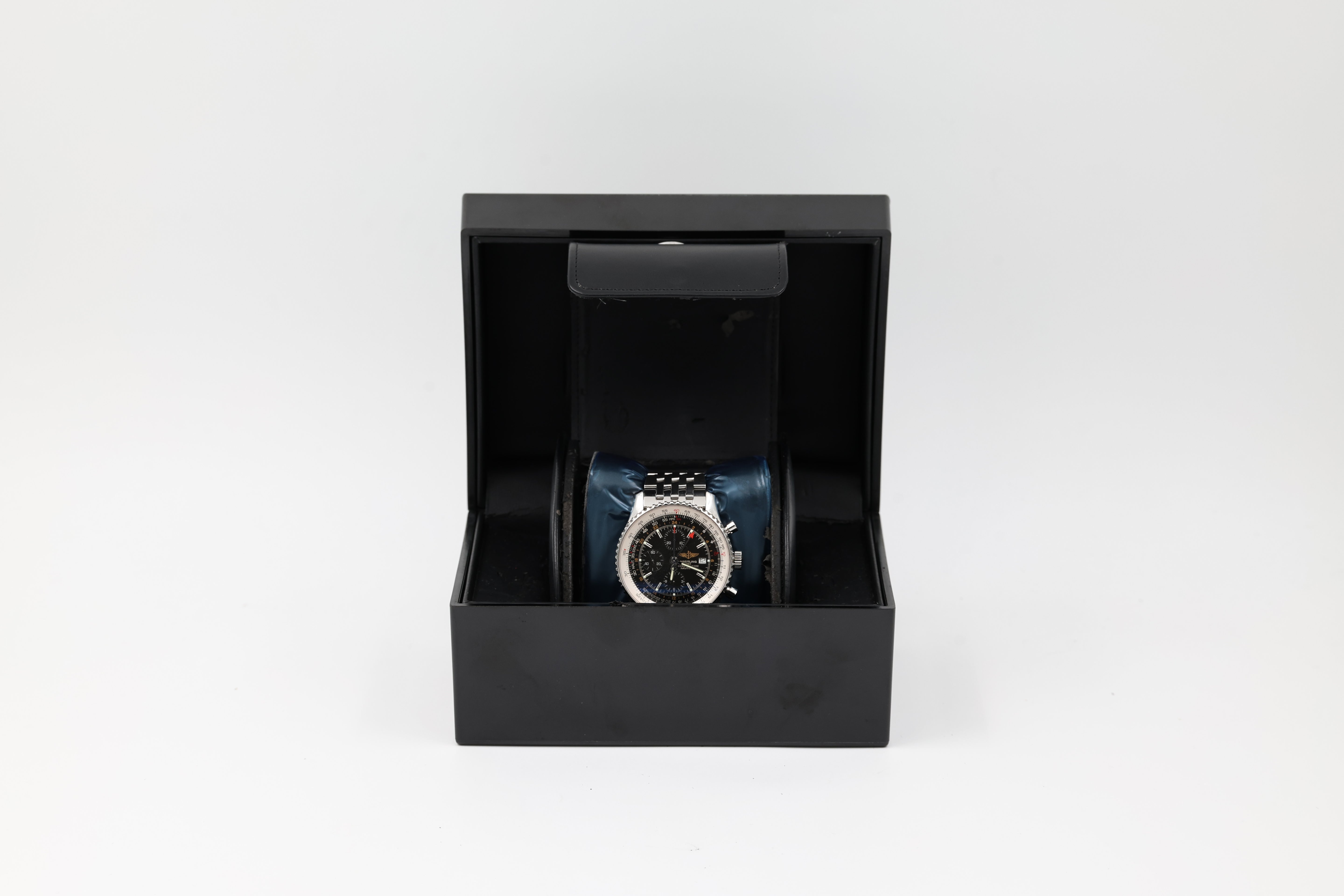 Breitling - Navitimer World - Black Dial - A2432212/B726 - 2013
