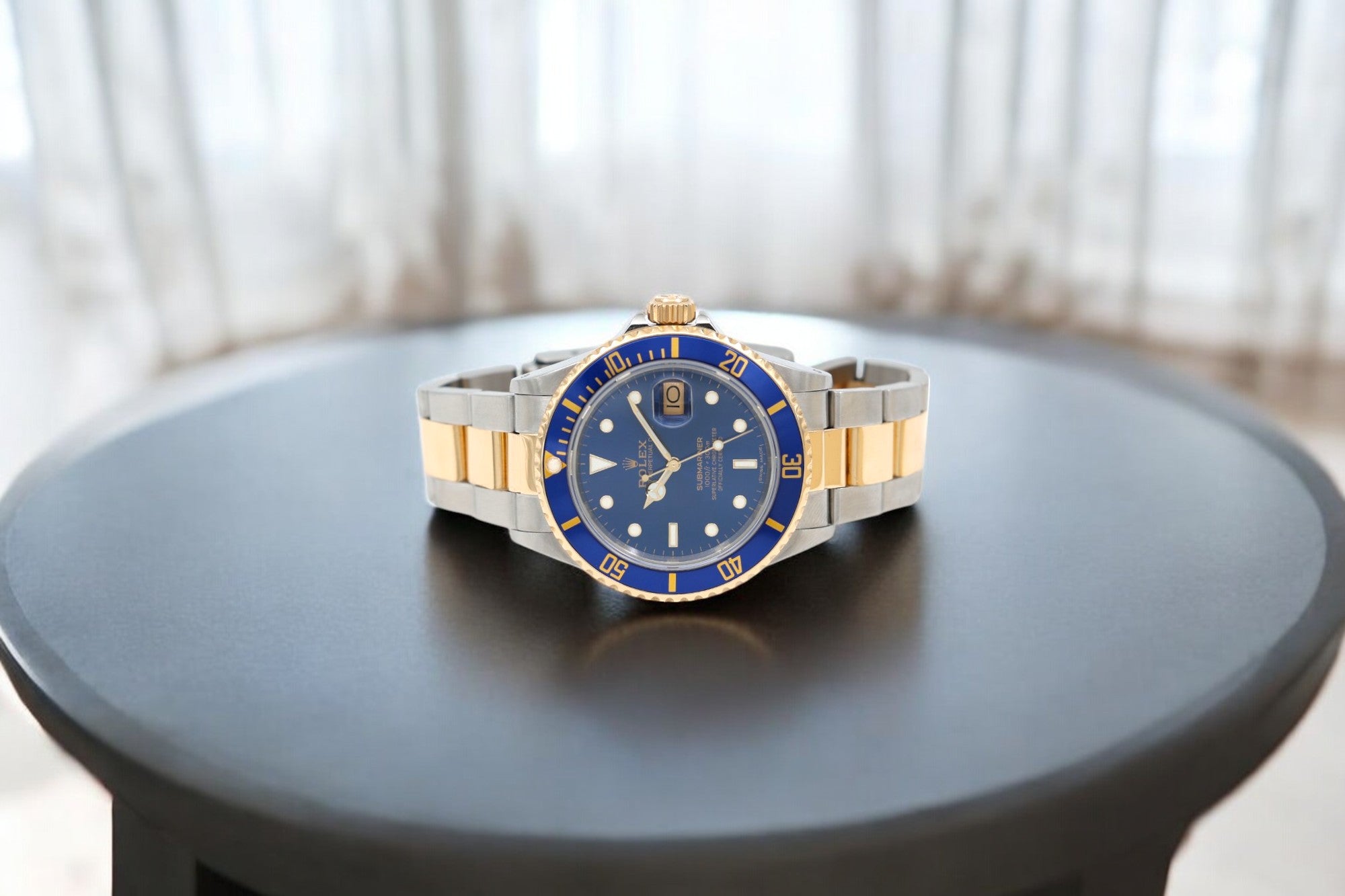 Rolex - Submariner - 16803 - Dial Blue - 1988
