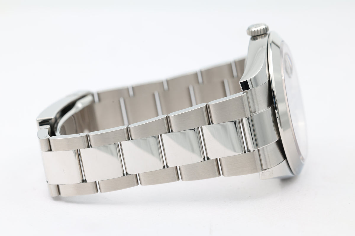 Rolex - Datejust 41 – Green Ombre – 126300 – 2026