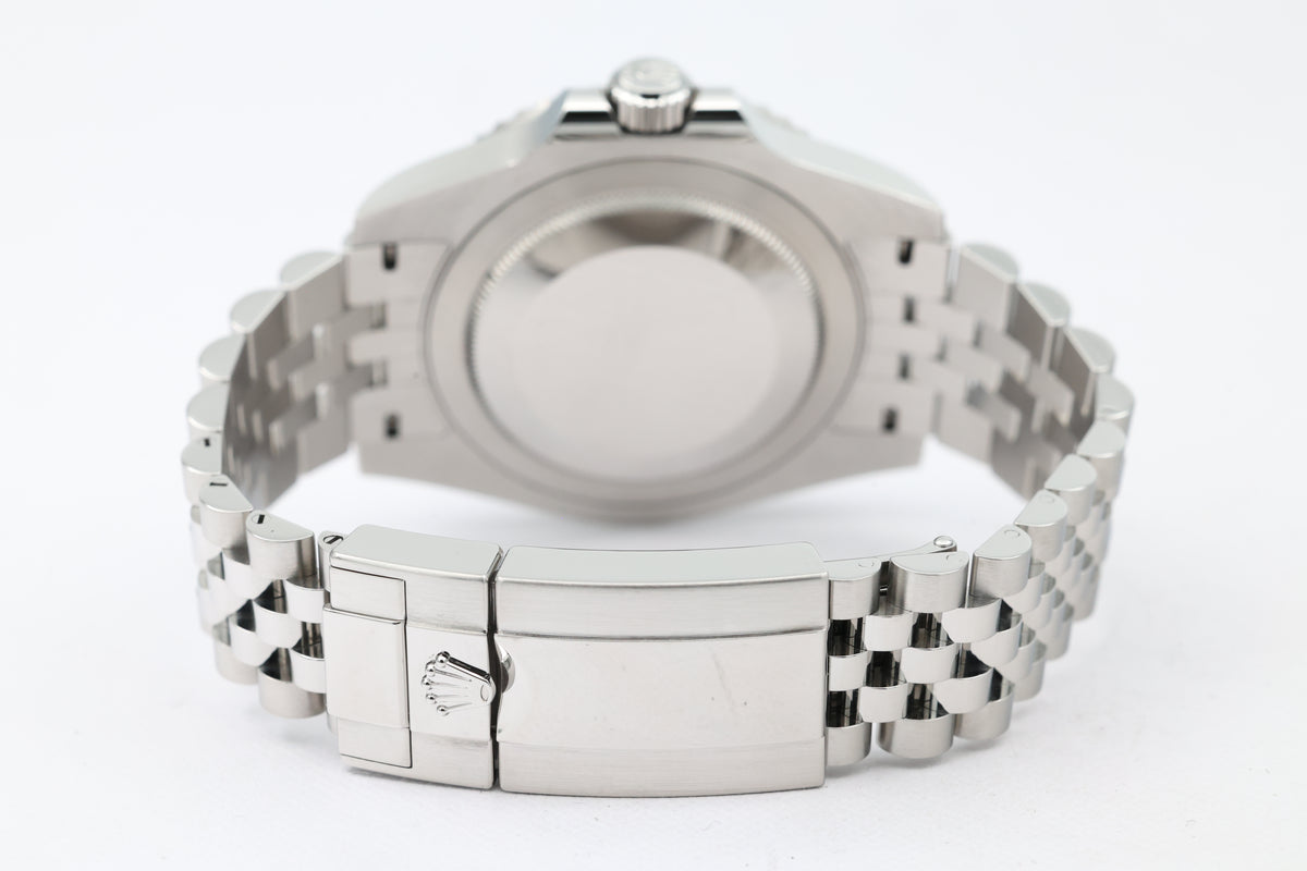 Rolex - GMT-Master II – "Pepsi" – 126710BLRO – 2022