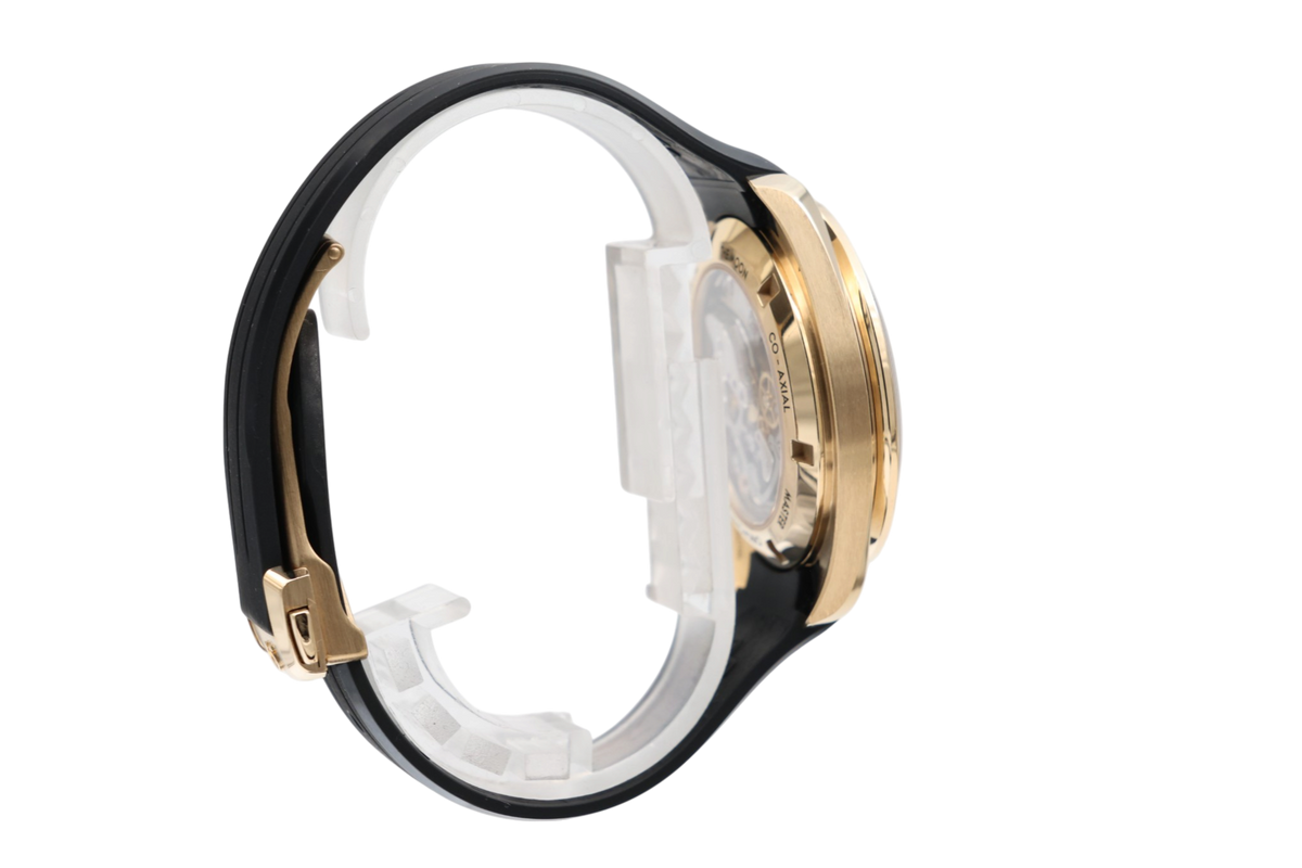 Omega - Speedmaster – Gold – 310.62.42.50.99.001 – 2024