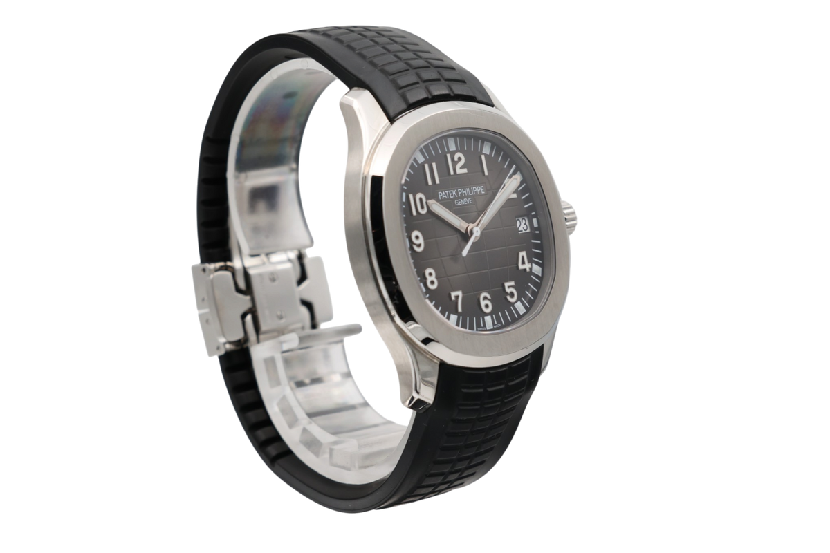 Patek Philippe - Aquanaut – Black – 5167A-001 – 2021