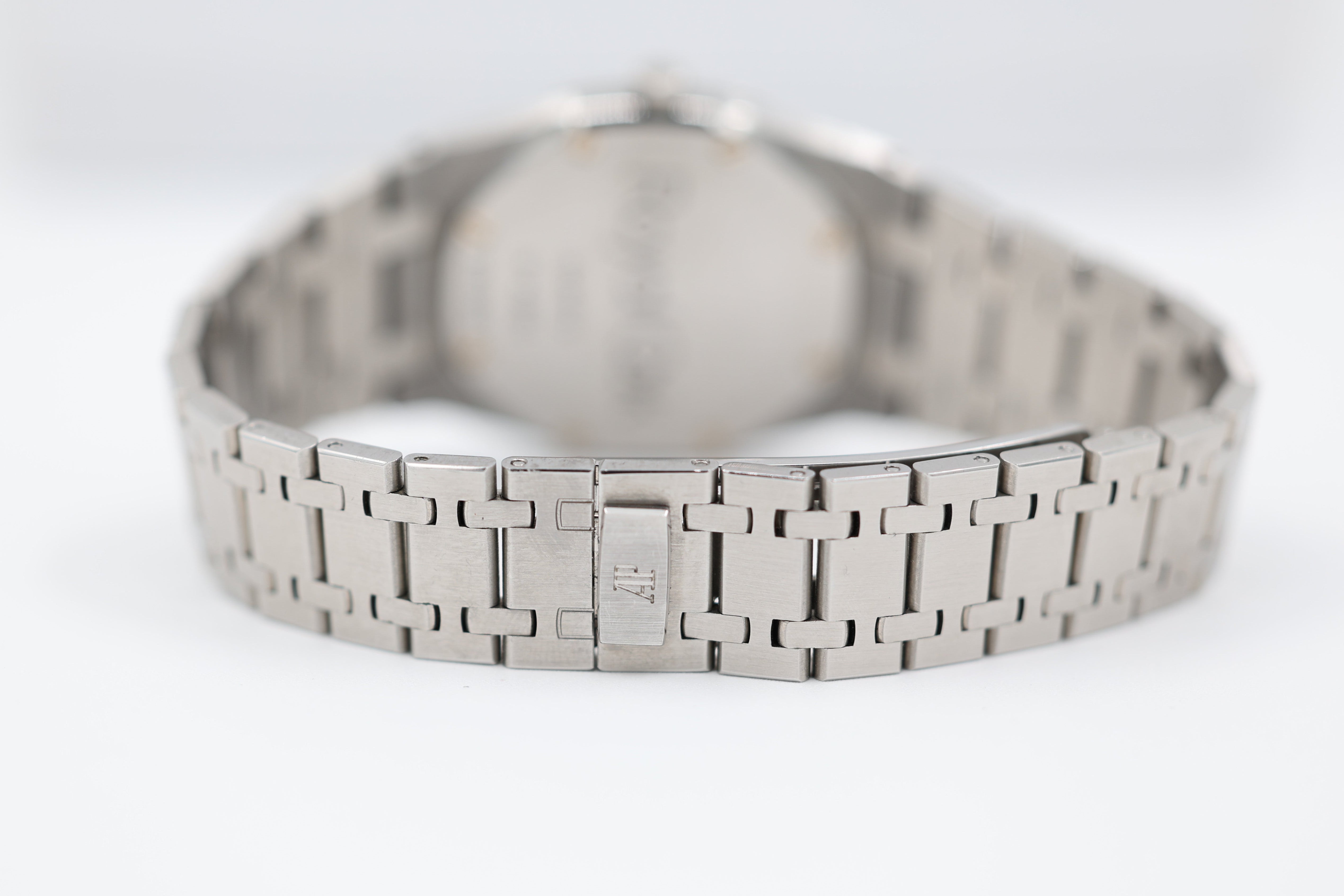 Audemars Piguet - Royal Oak - Dark Blue Dial - 56175ST - 1996