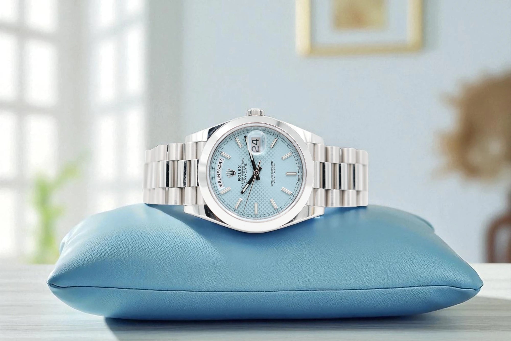 Rolex - Day-Date - Ice Blue Motif Dial - 228206 - 2019