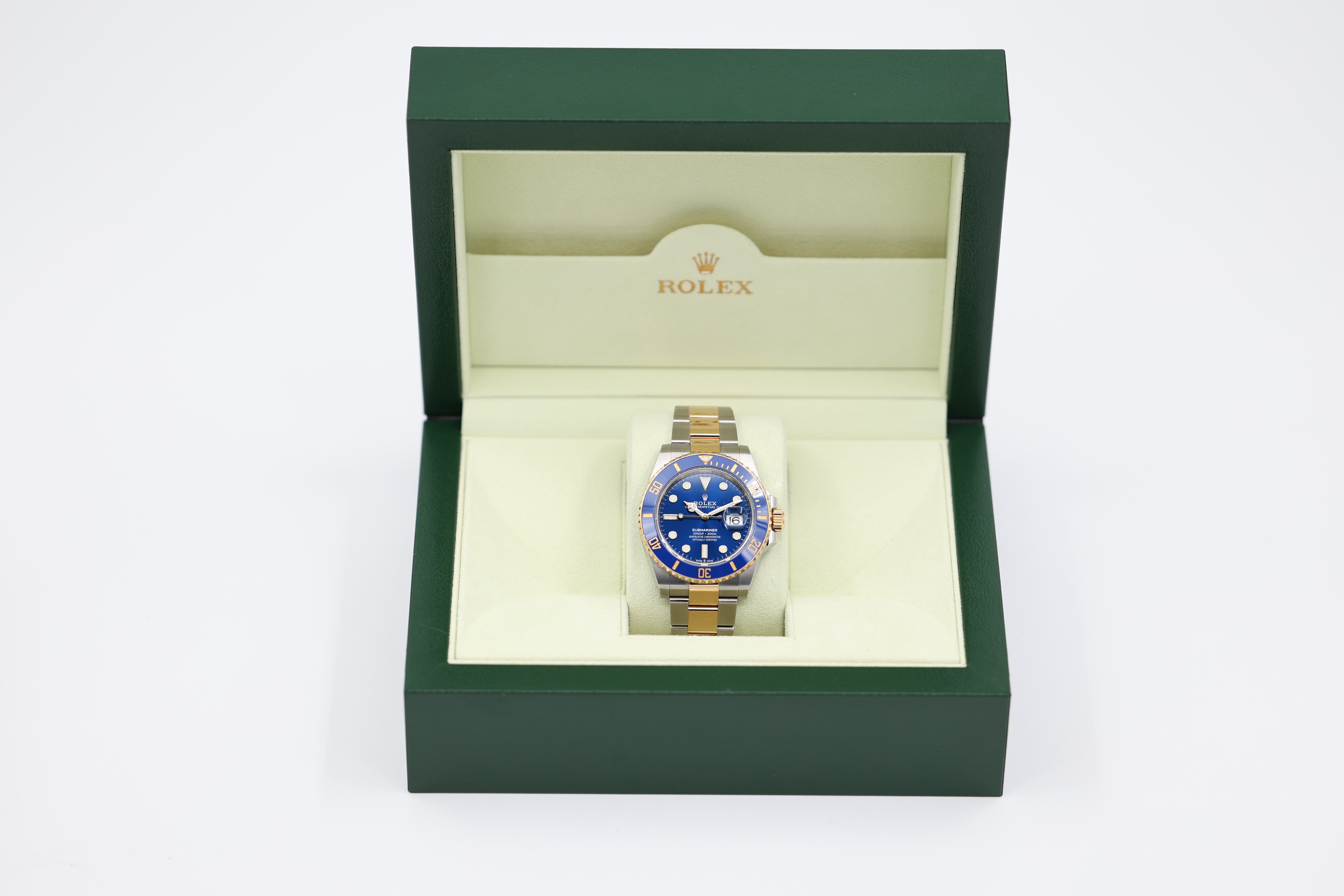 Rolex - Submariner Date - "Bluesy" - 126613LB