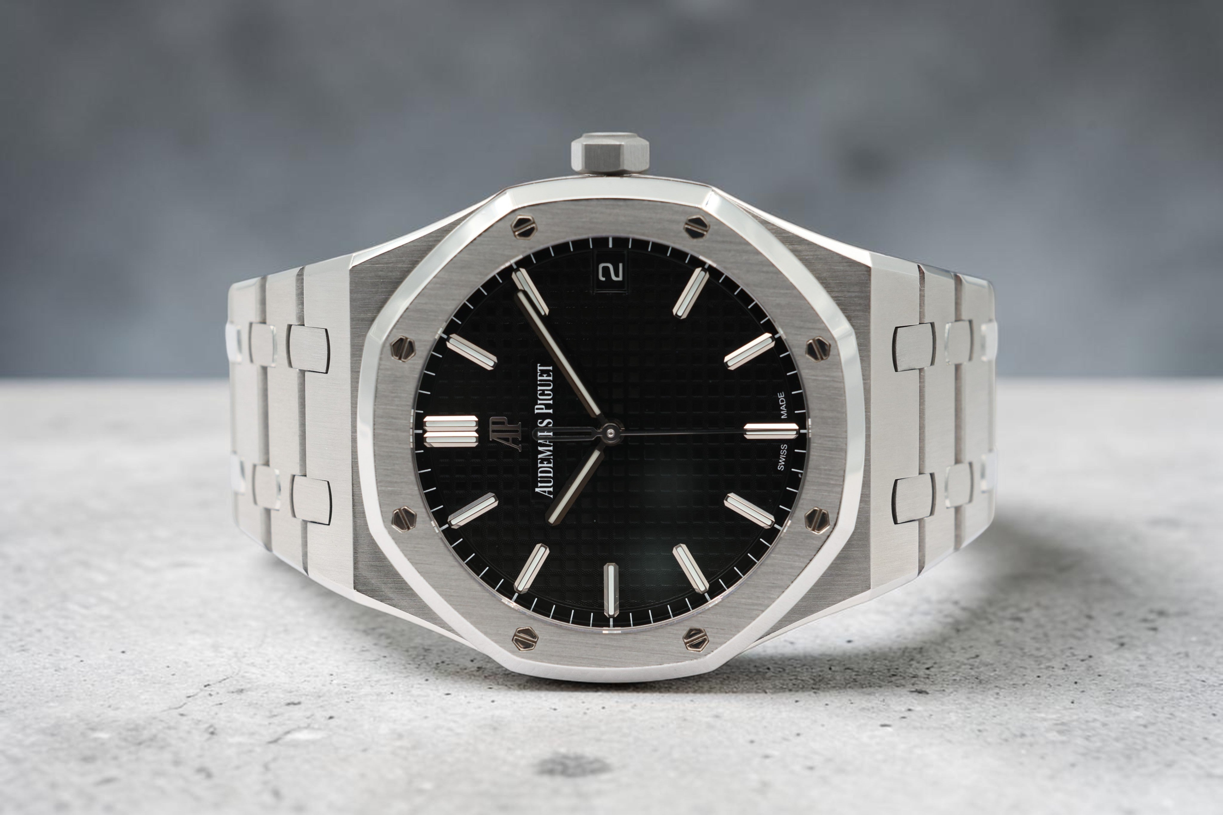 Audemars Piguet – Royal Oak – Black – 15500ST – 2021