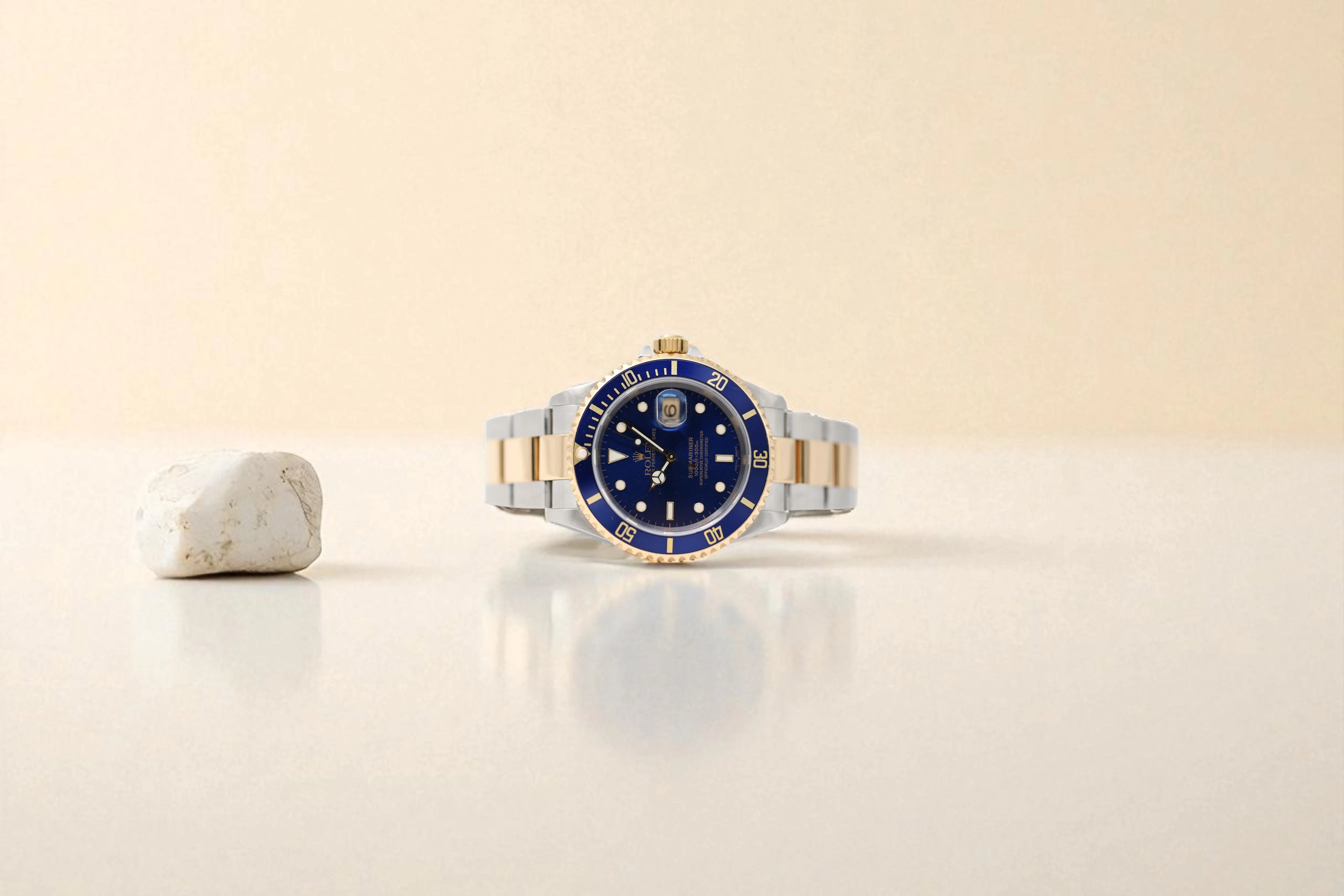 Rolex - Submariner Date - "Bluesy" - 16613 - 2001