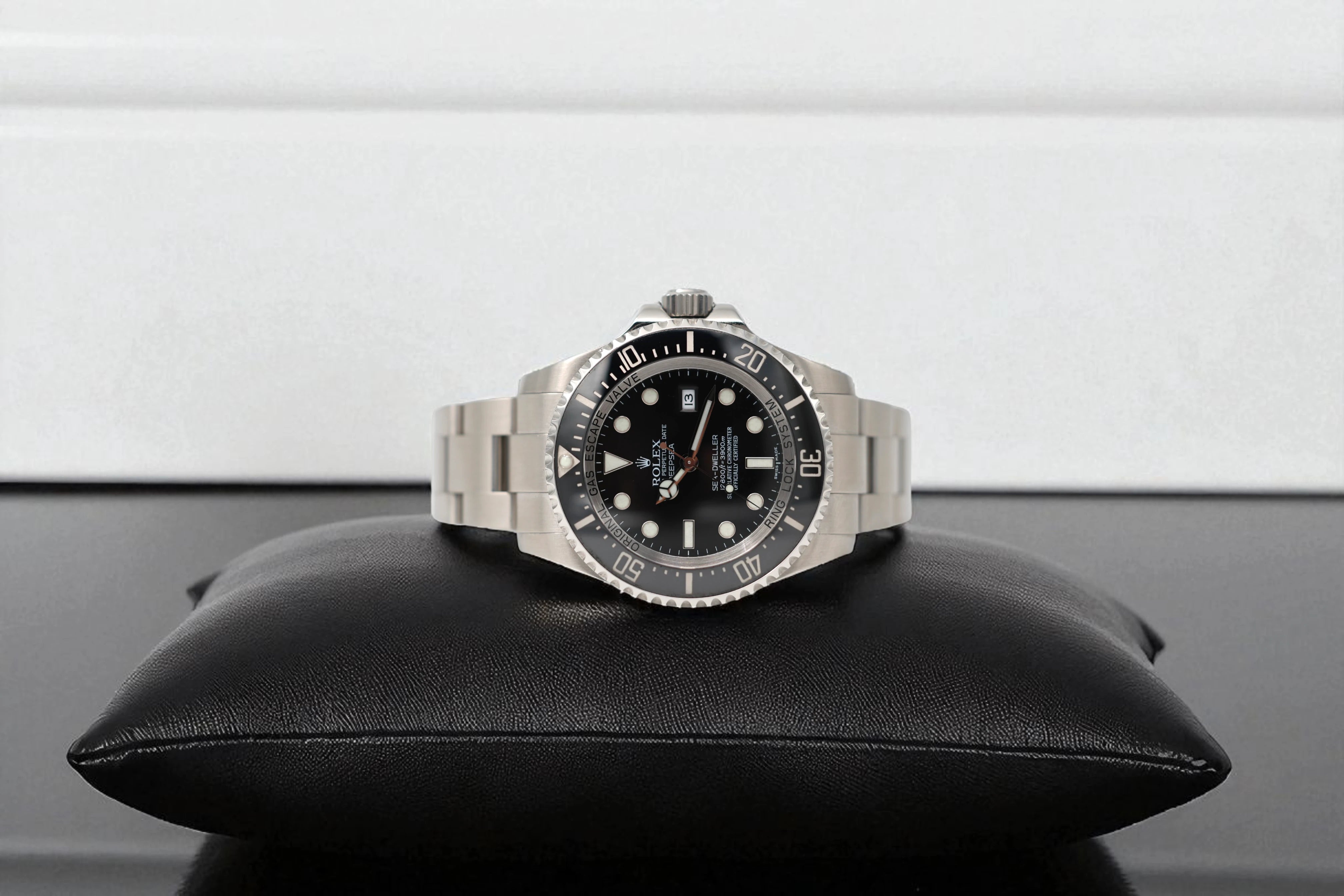 Rolex - Sea-Dweller Deepsea - Black Dial - 116660