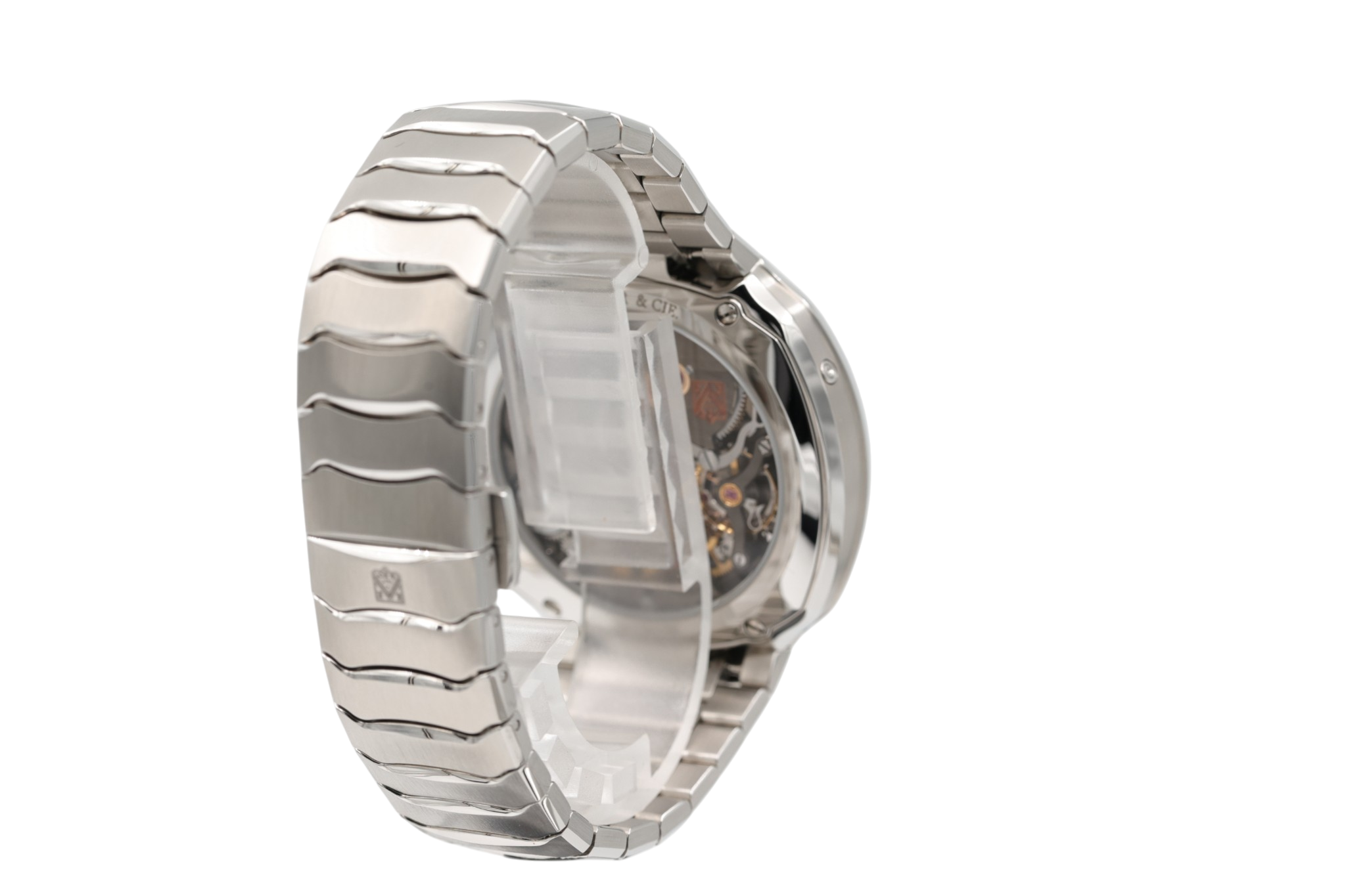 H. Moser & Cie. Streamliner Perpetual Calendar – Smoked Salmon Griffé – 6812-1200 – 2025