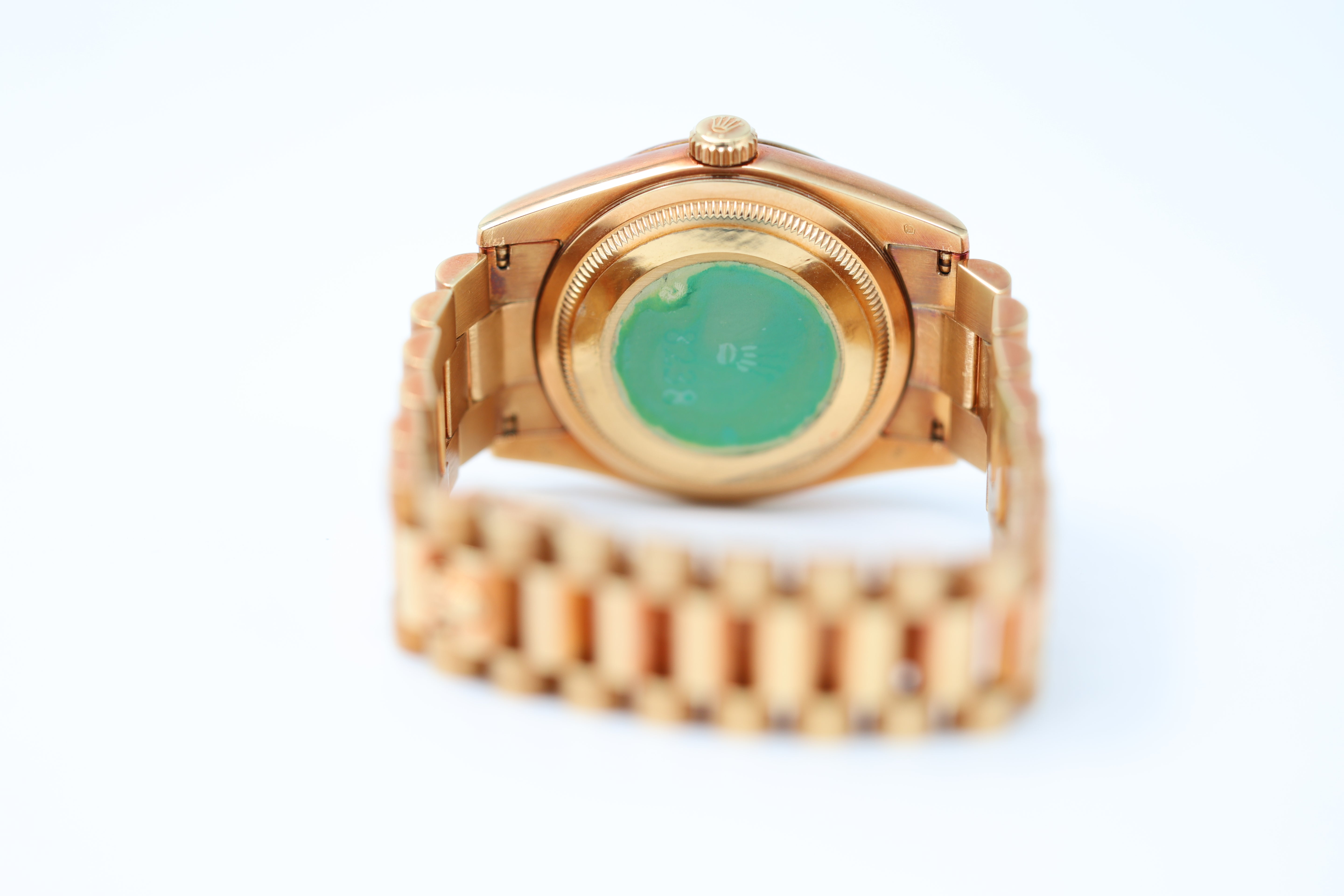 Rolex - Day-Date - Blue Sunburst Diamond Dial - 118238