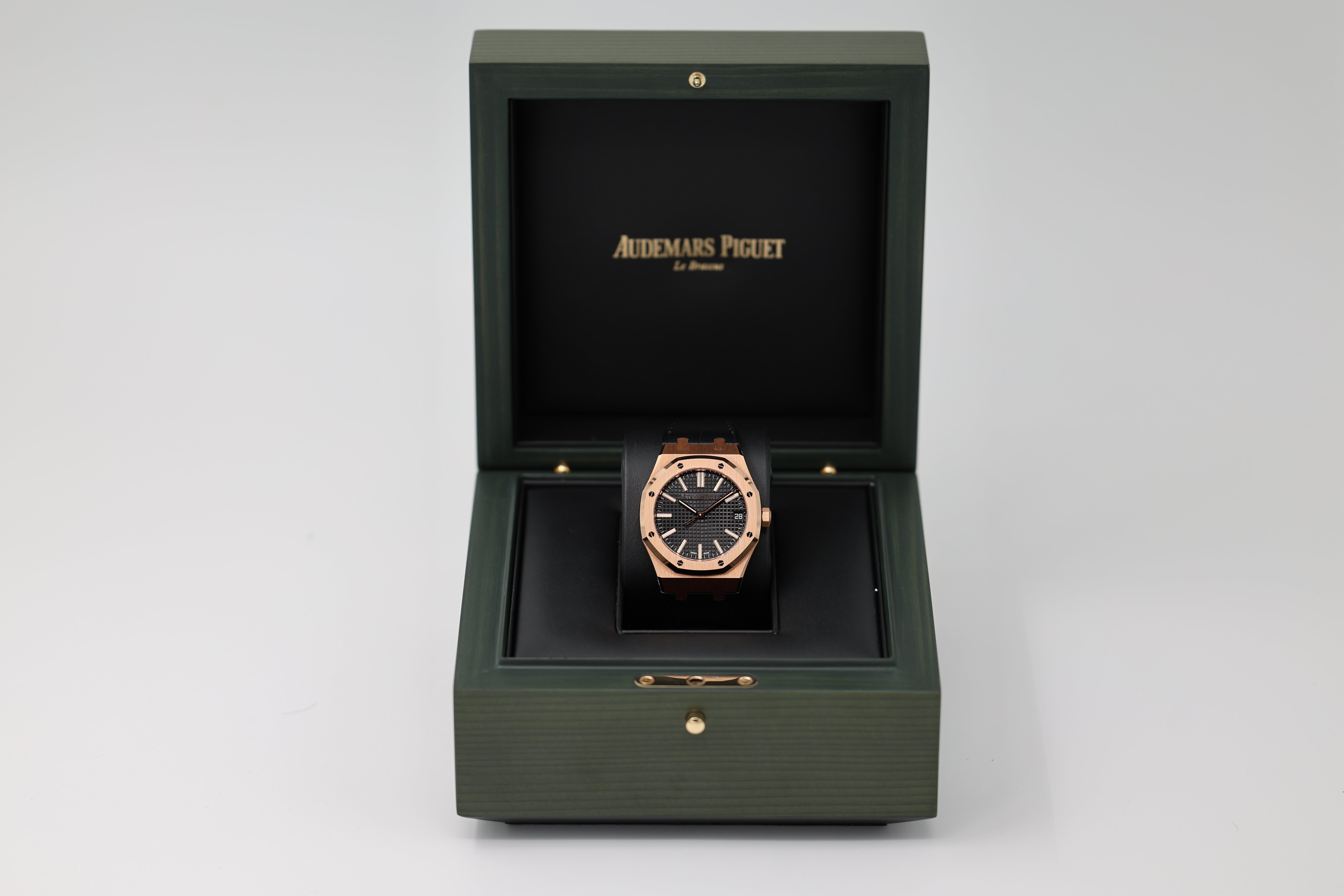 Audemars Piguet - Royal Oak - Black Dial - 15510OR - 2023