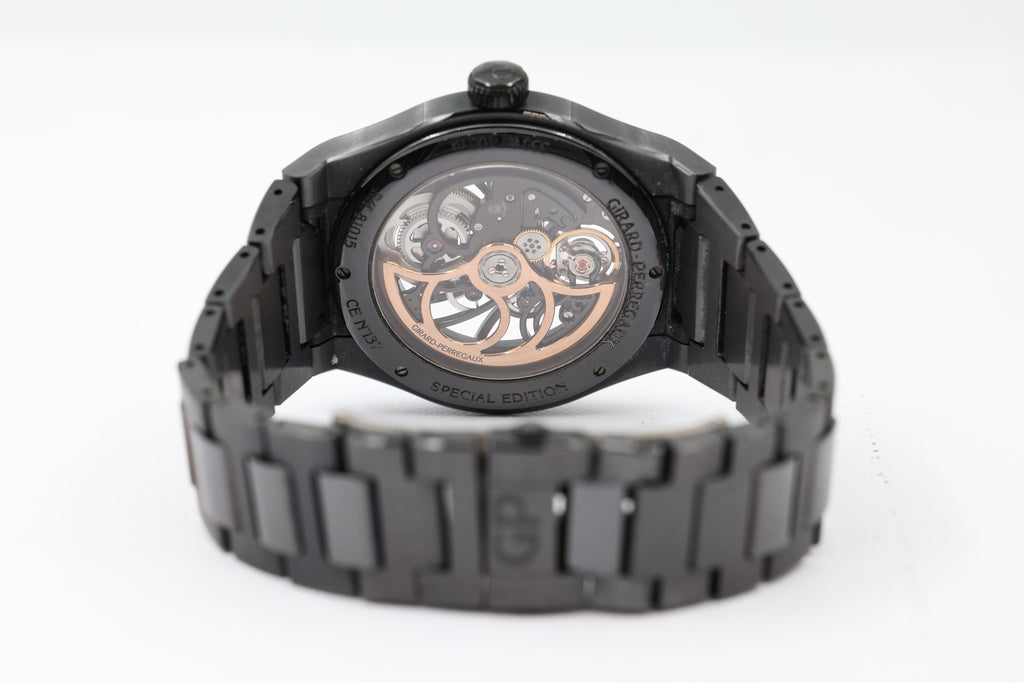 Girard-Perregaux - Laureato Skeleton "Earth to Sky" - 81015-32-432-32A