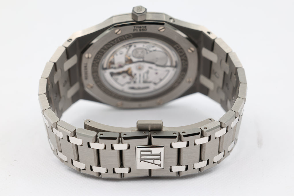 Audemars Piguet - Royal Oak Perpetual Calendar Ultra-Thin – Blue – 26586IP.OO.1240IP.01 – 2021