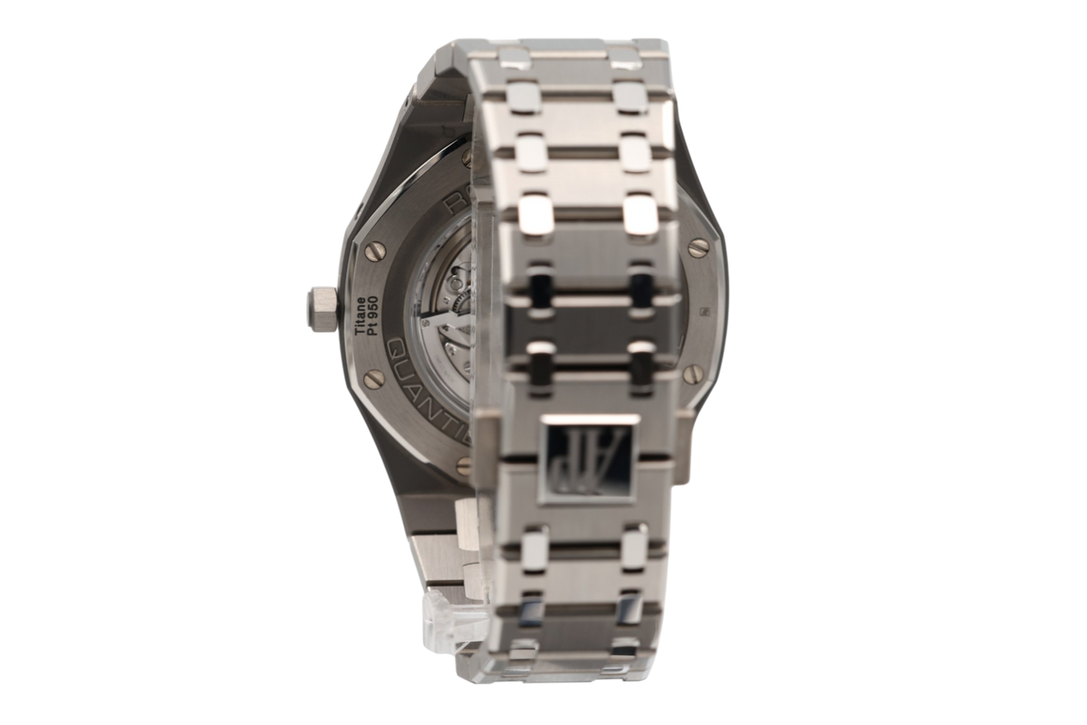 Audemars Piguet - Royal Oak Perpetual Calendar Ultra-Thin – Blue – 26586IP.OO.1240IP.01 – 2021