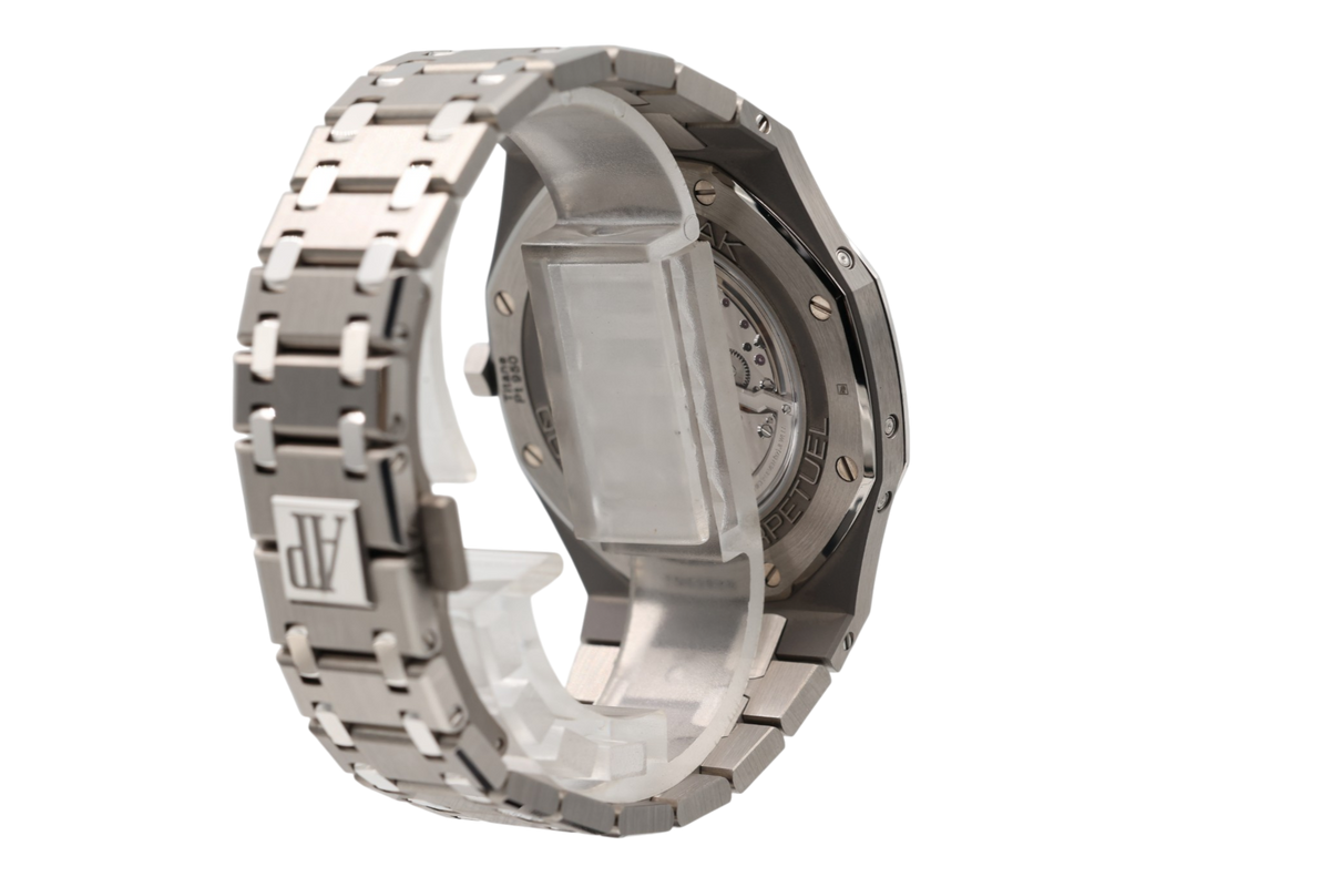 Audemars Piguet - Royal Oak Perpetual Calendar Ultra-Thin – Blue – 26586IP.OO.1240IP.01 – 2021