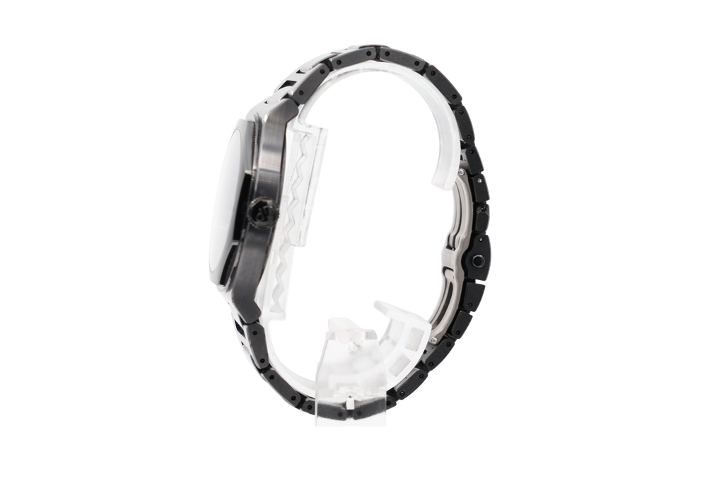 Girard-Perregaux - Laureato Black Ceramic - Black Skeleton Dial - 81015-32-001-32A - 2022