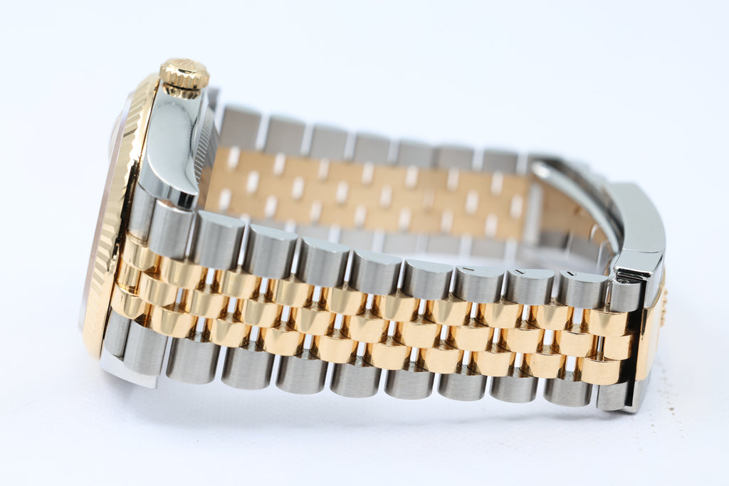 Rolex - Datejust – Champagne – 126233 – 2026