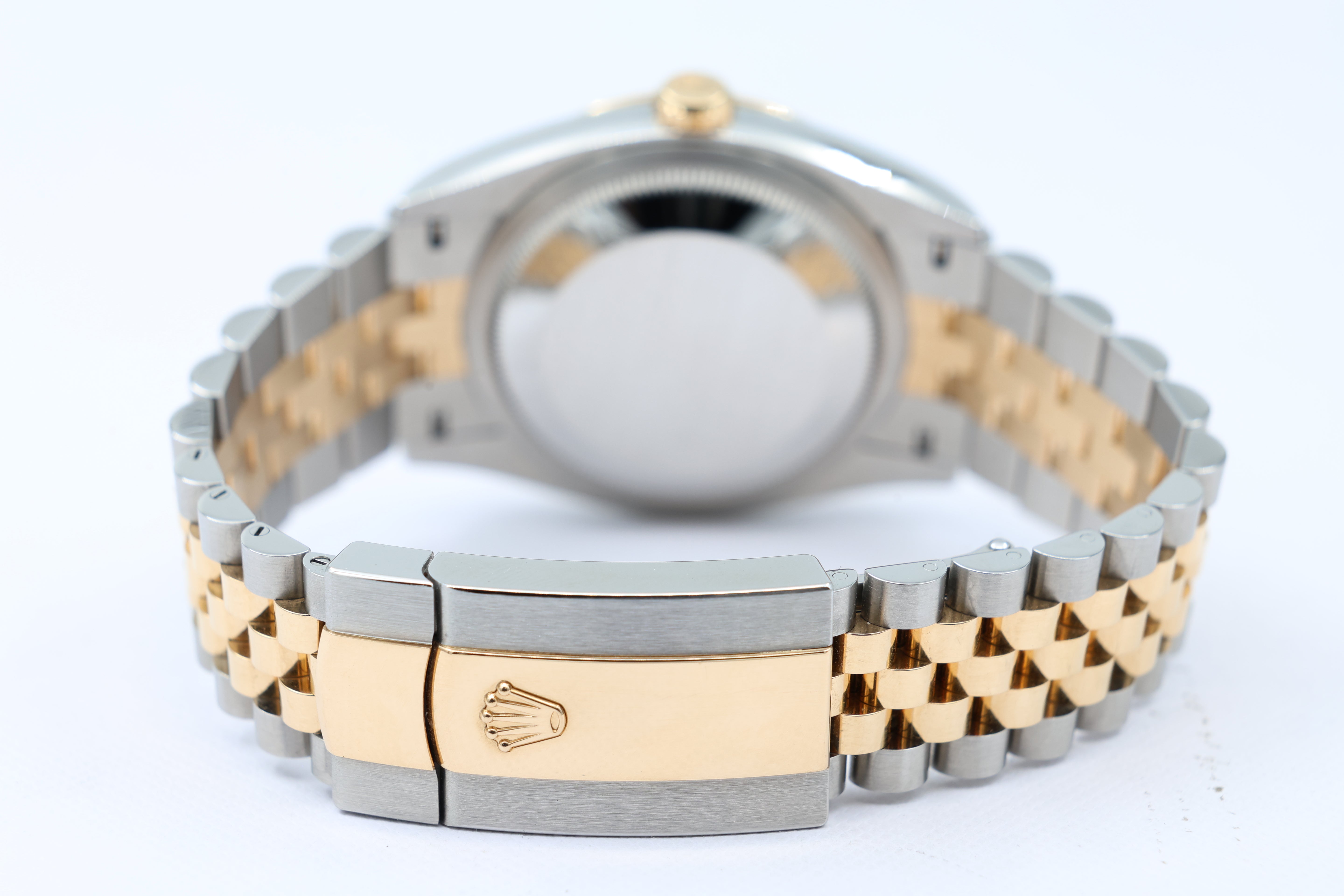 Rolex - Datejust – Champagne – 126233 – 2026