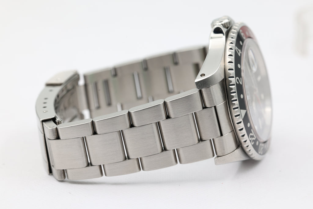 Rolex - GMT-Master II – Black – 16710 – 1996