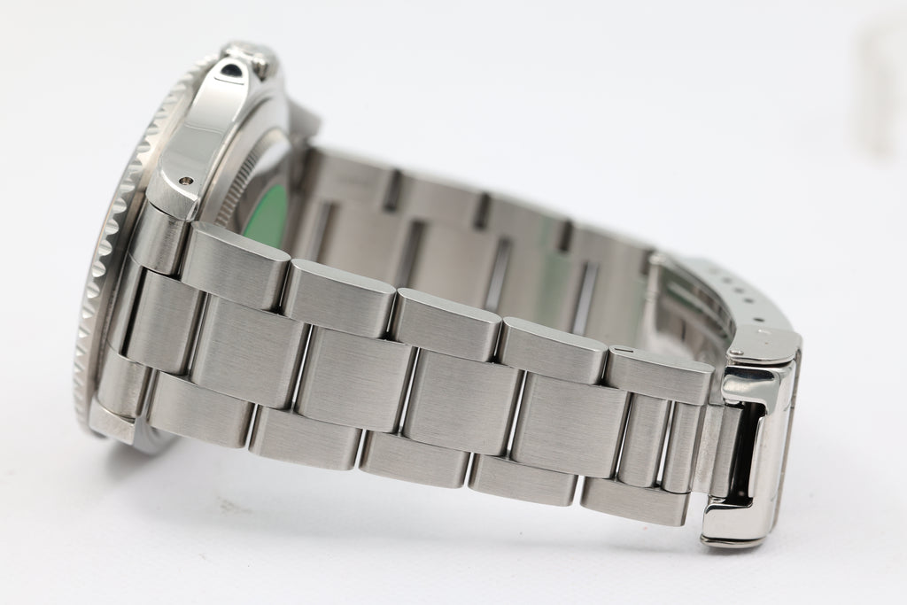 Rolex - GMT-Master II – Black – 16710 – 1996