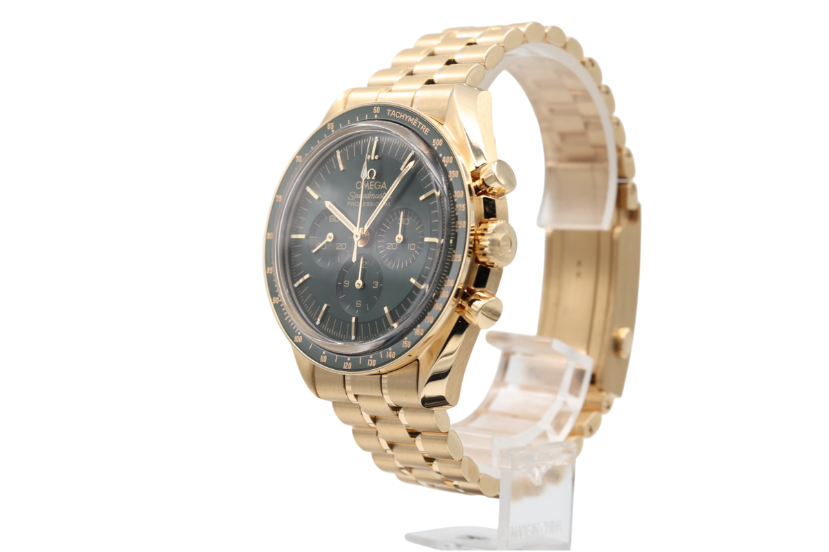 Omega - Speedmaster Professional Moonwatch – Green – 3106042501001 – 2026