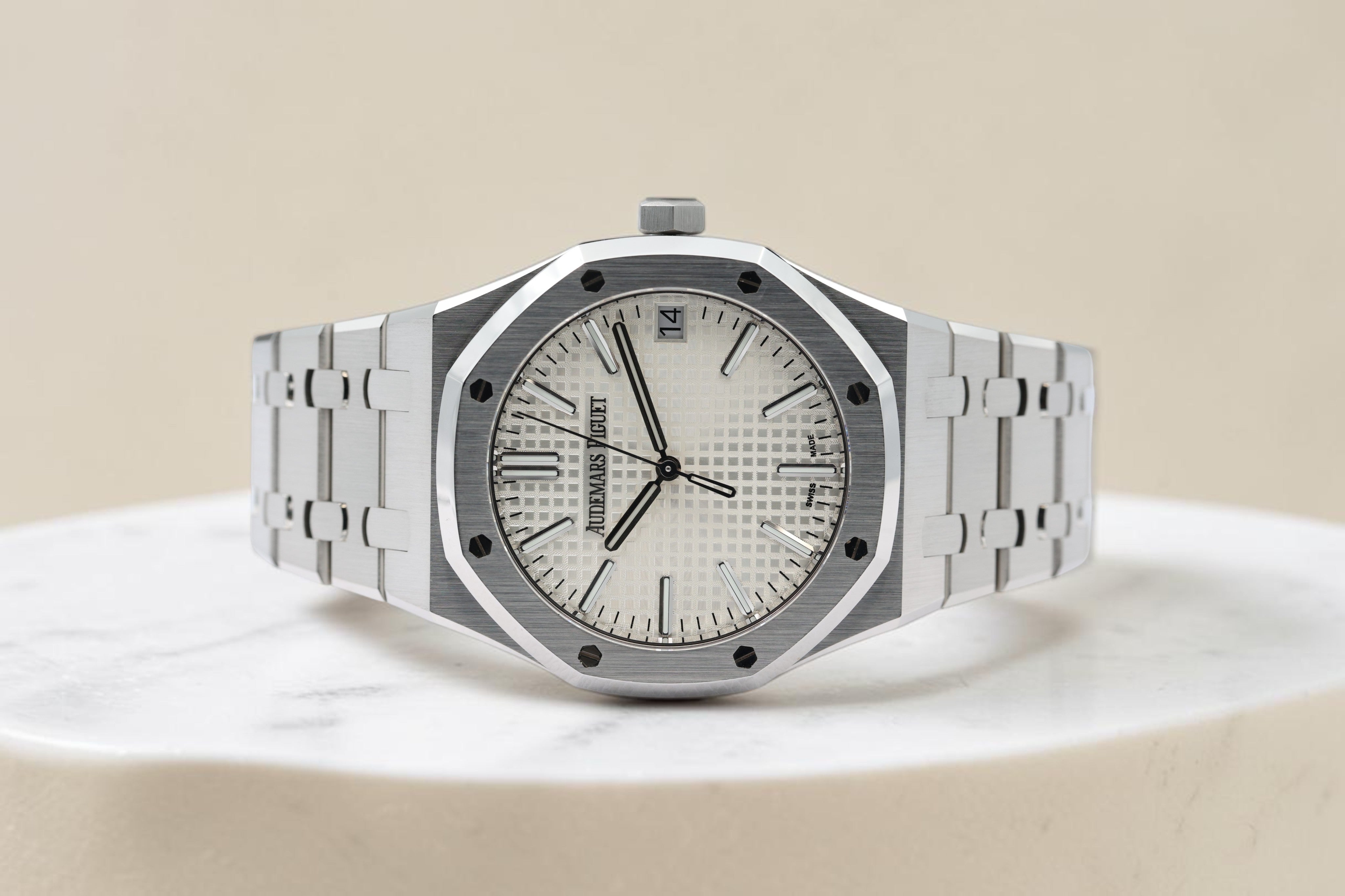 Audemars Piguet - Royal Oak – Silver – 15510ST.OO.1320ST.08 – 2023