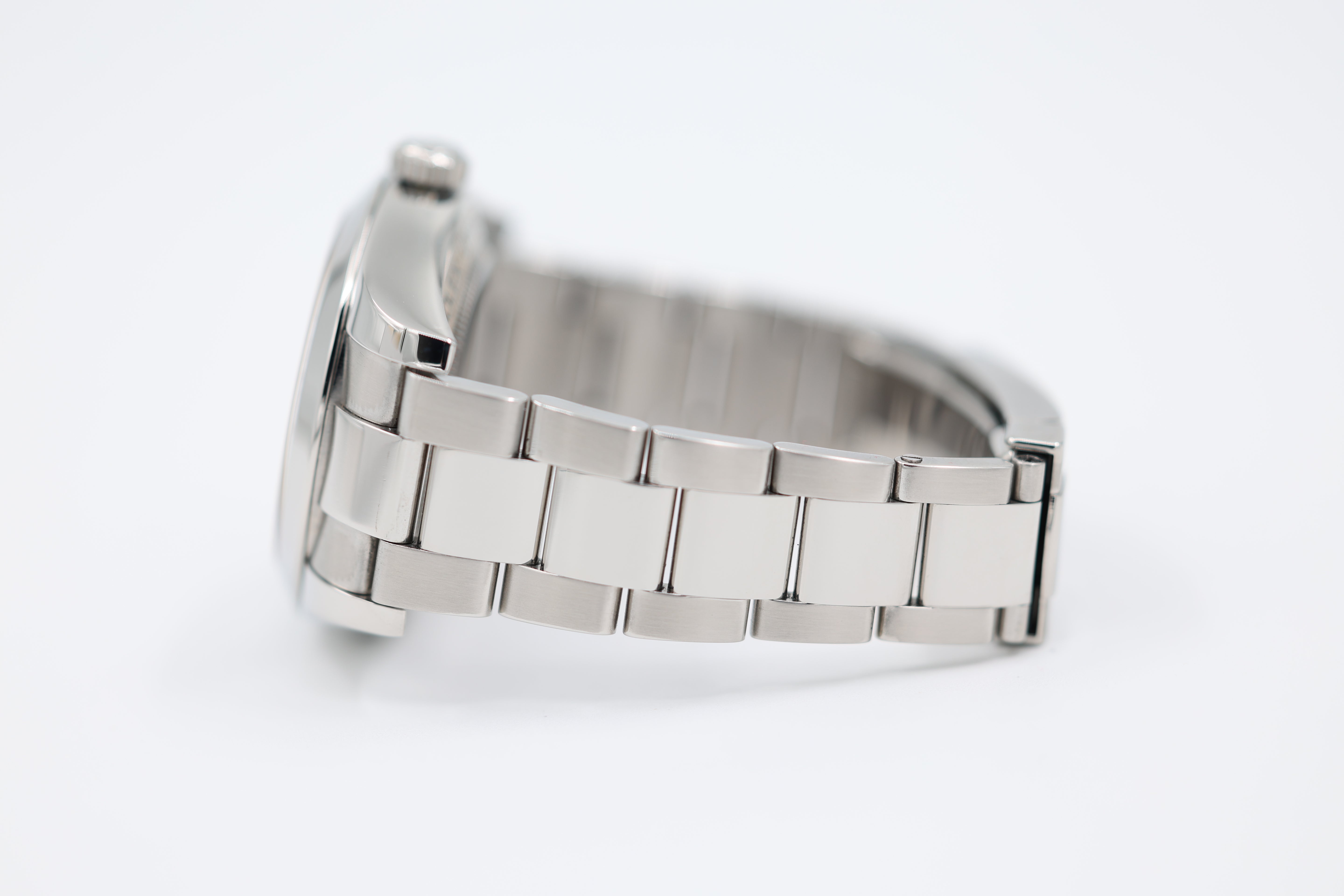 Rolex - Milgauss - White Dial - 116400