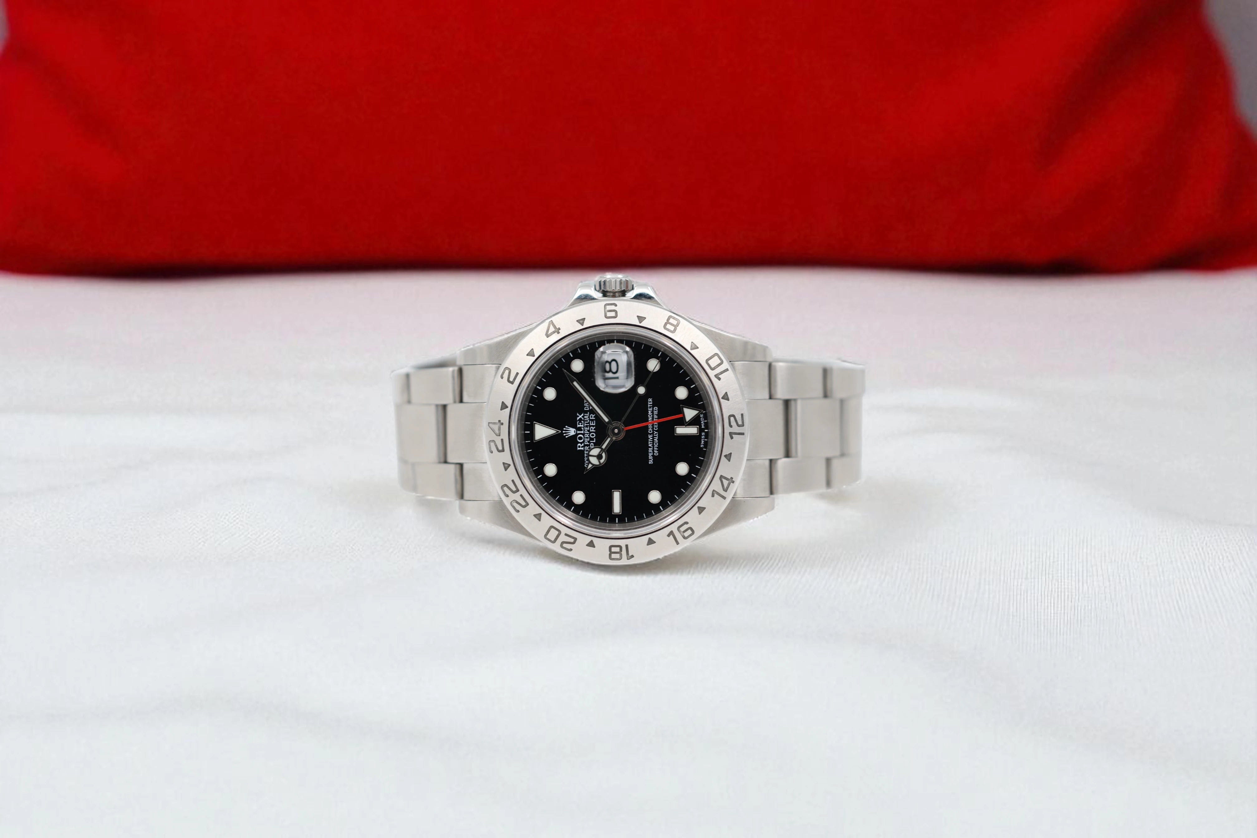 Rolex - Explorer II - Black Dial - 16570 - 2003