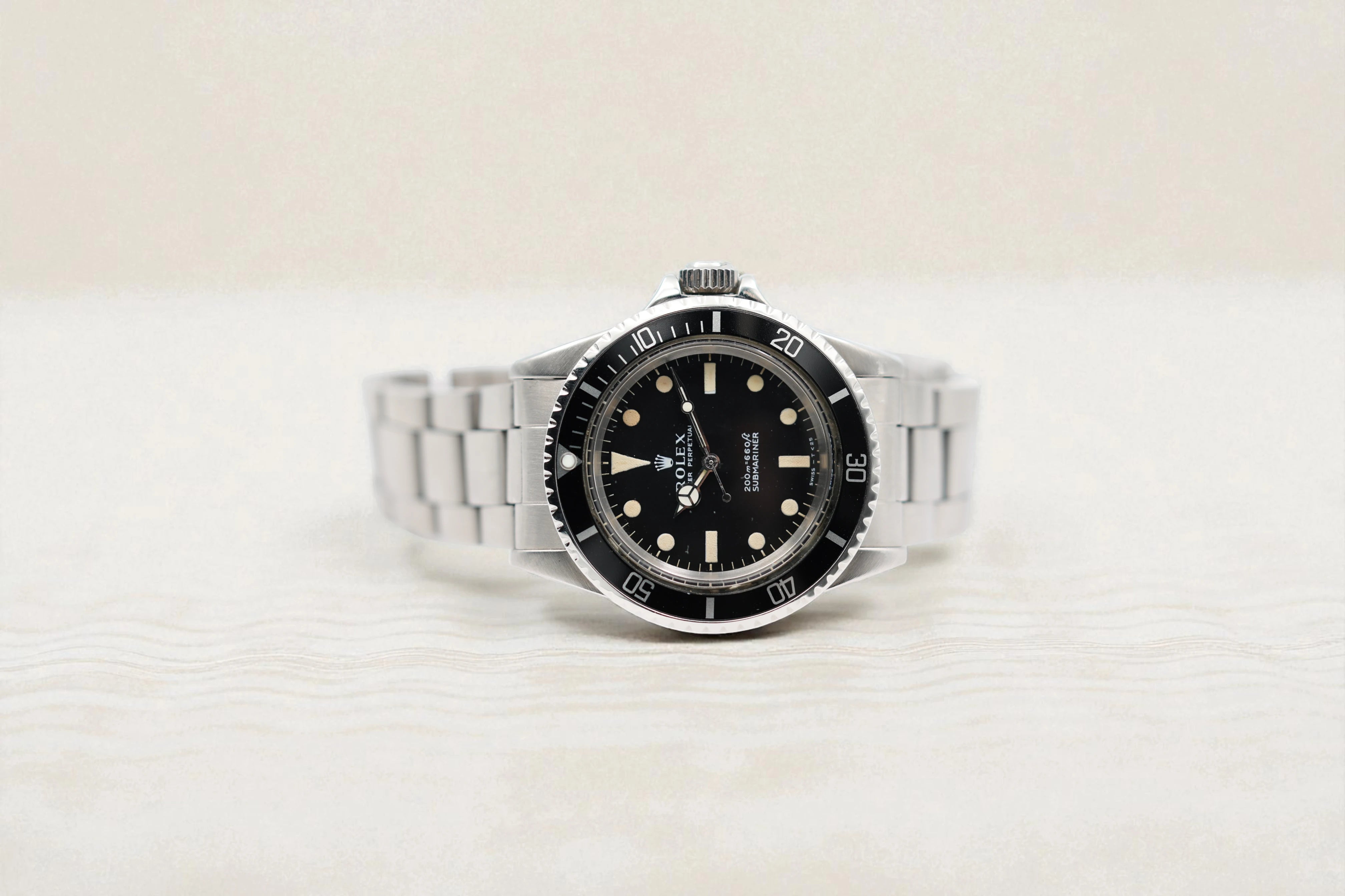 Rolex - Submariner - Black Dial - 5513 - 1984