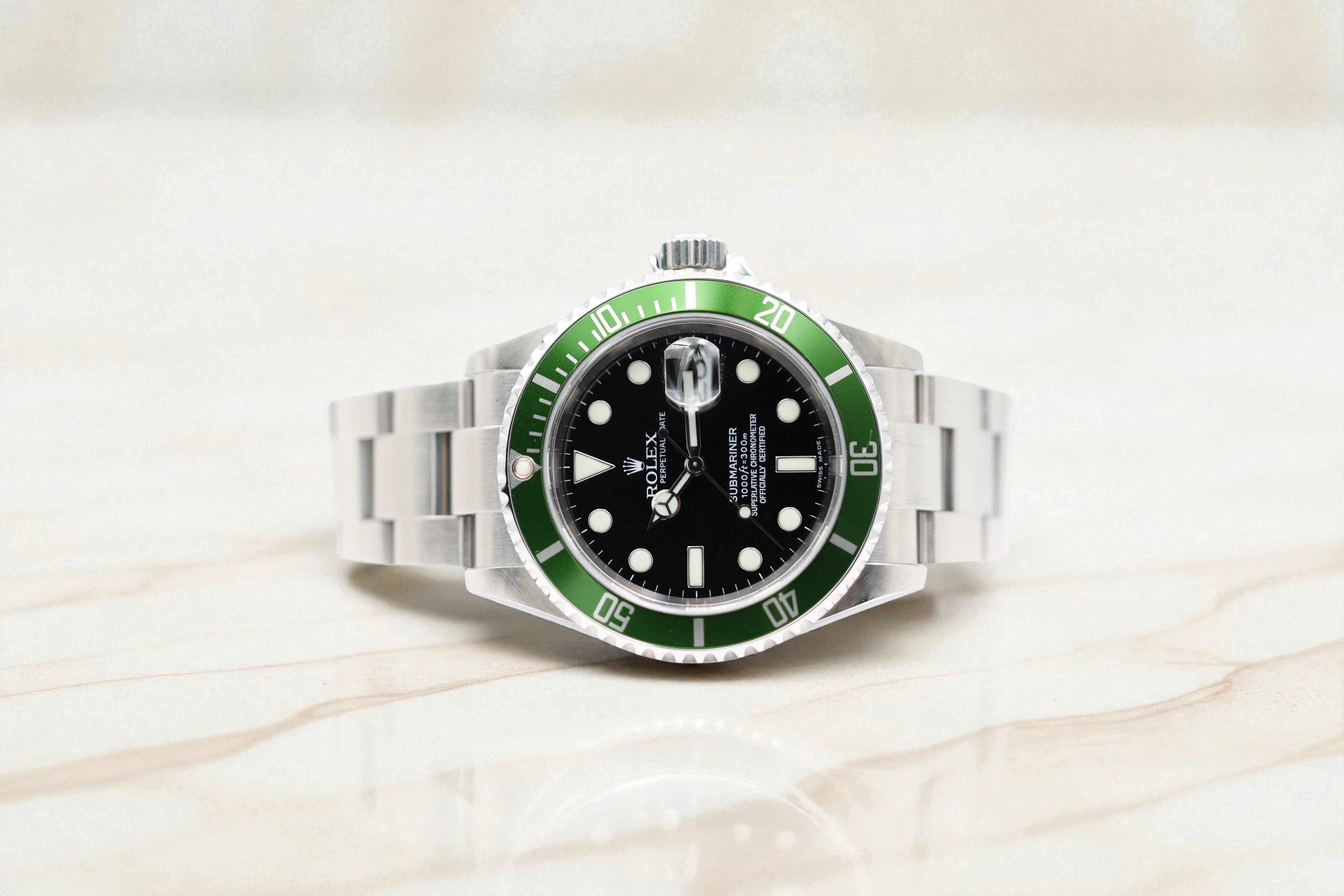 Rolex - Submariner Date - "Kermit" - 16610LV
