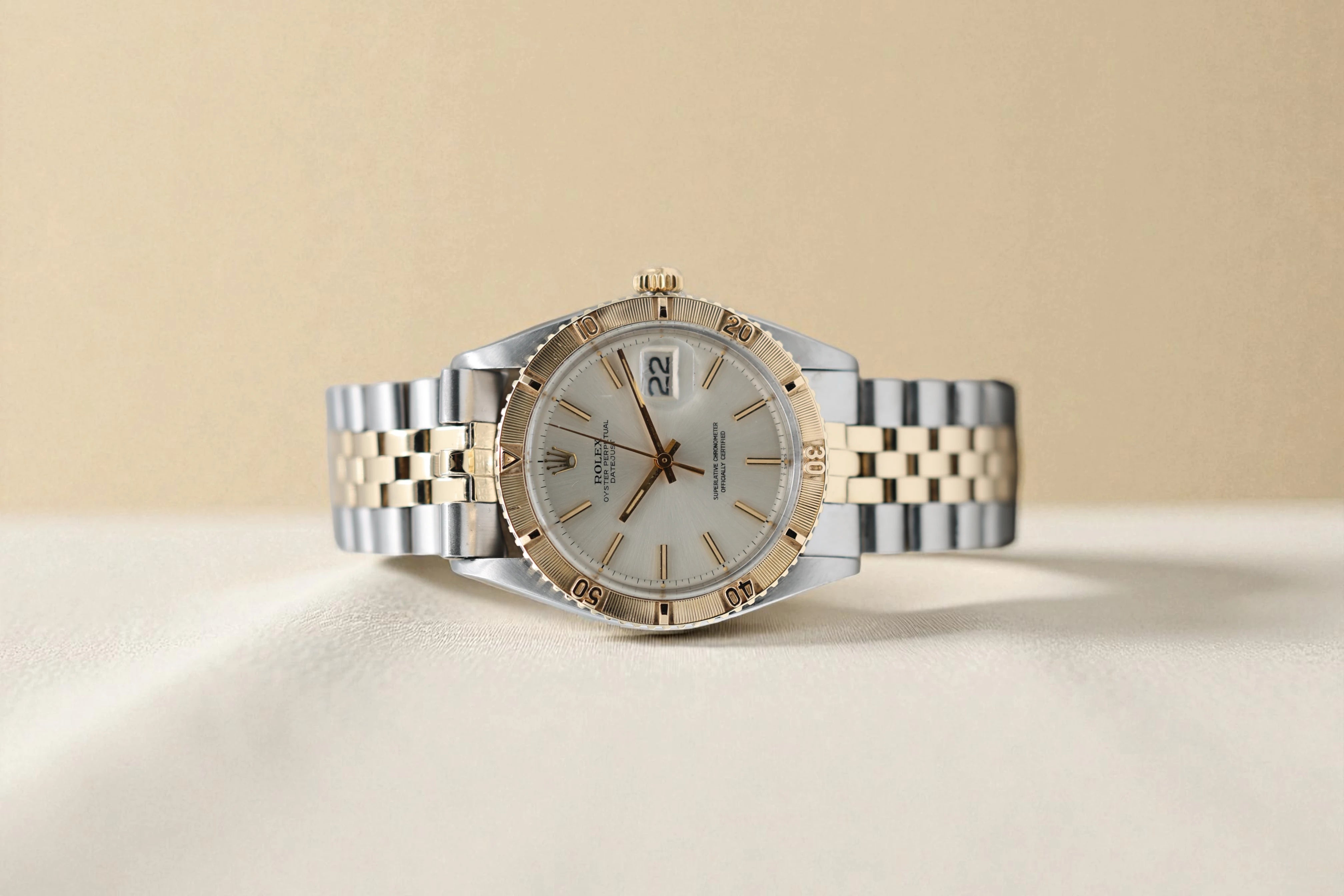 Rolex - Datejust - Turn-O-Graph Sunburst Silver Dial - 1625 - 1969