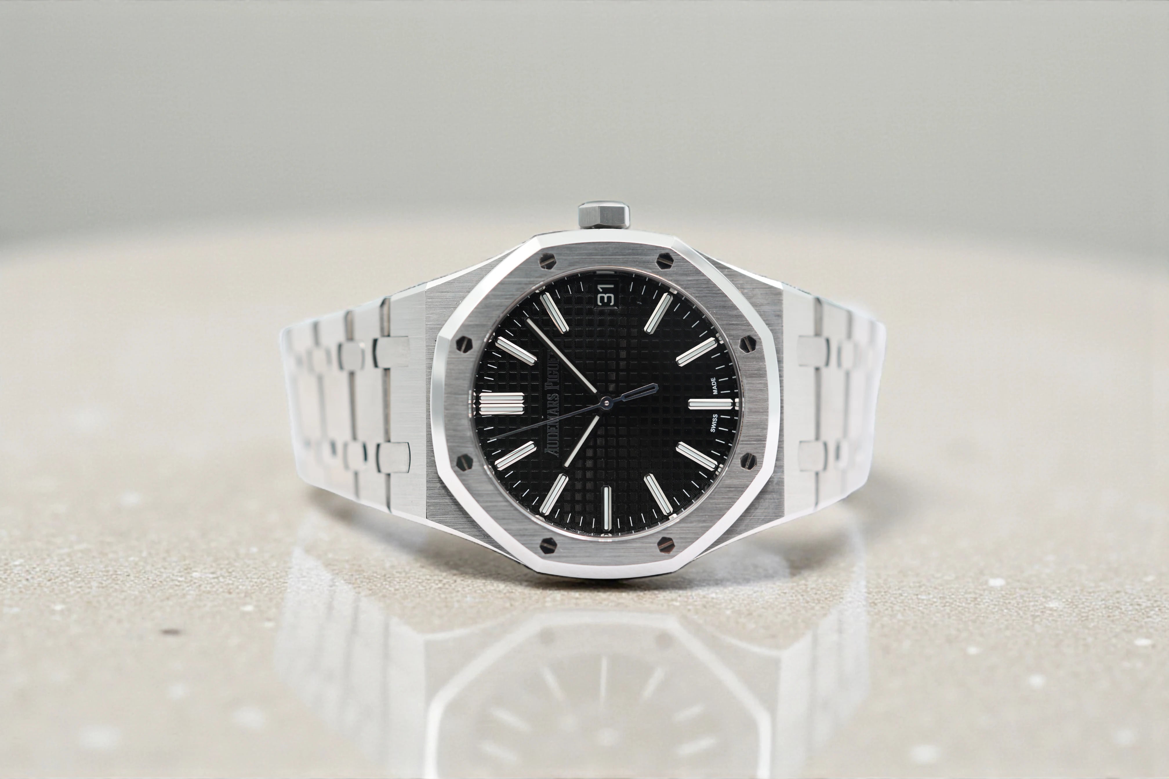 Audemars Piguet - Royal Oak - Black Dial - 15510ST - 2022