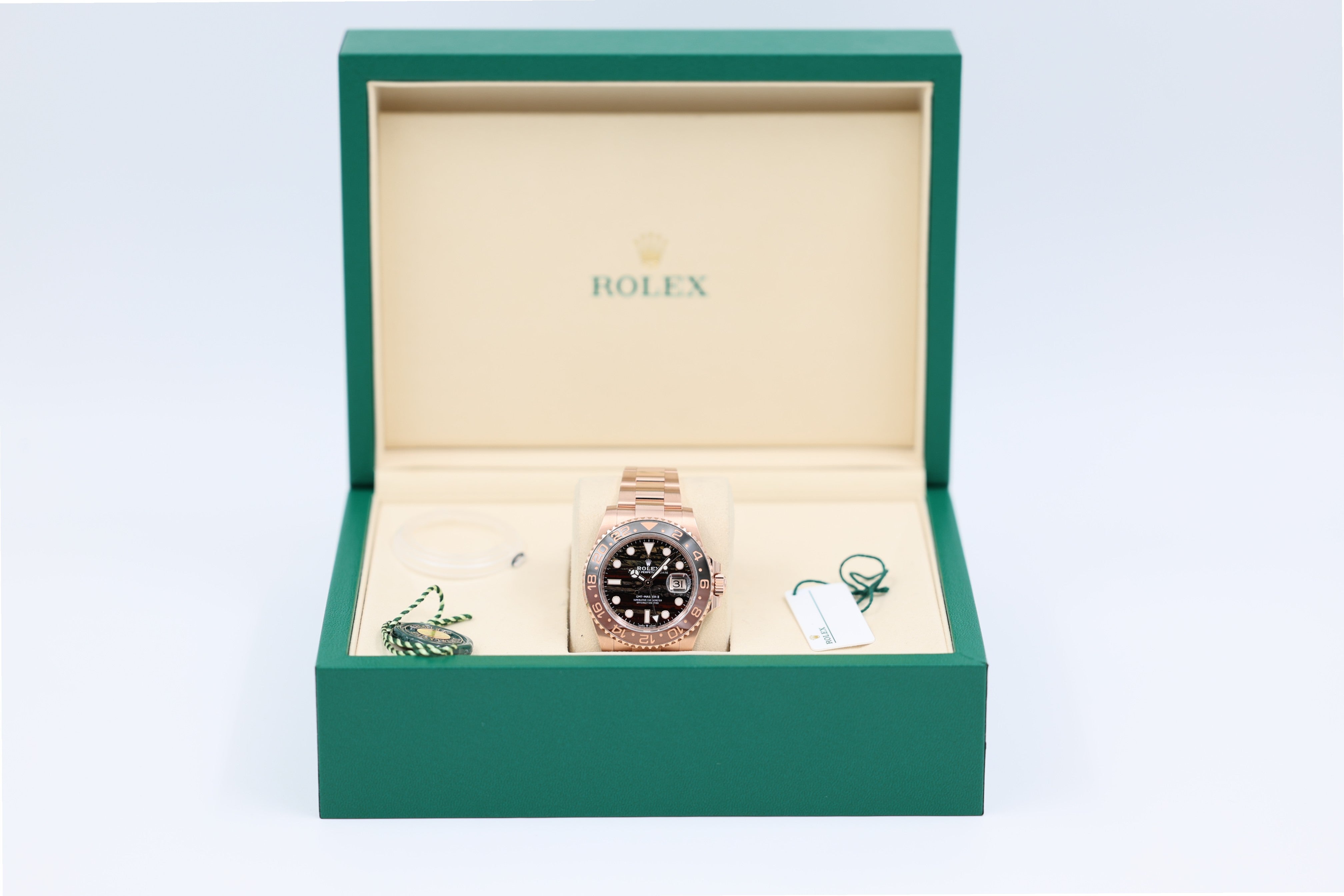 Rolex - GMT-Master II - "Rootbeer" Tiger Iron Dial - 126715CHNR - 2025