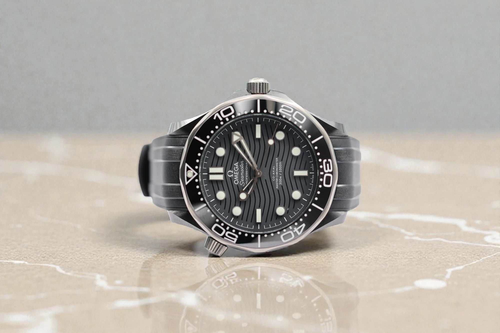 Omega - Seamaster - Black Dial - 210.92.44.20.01.001 - 2019
