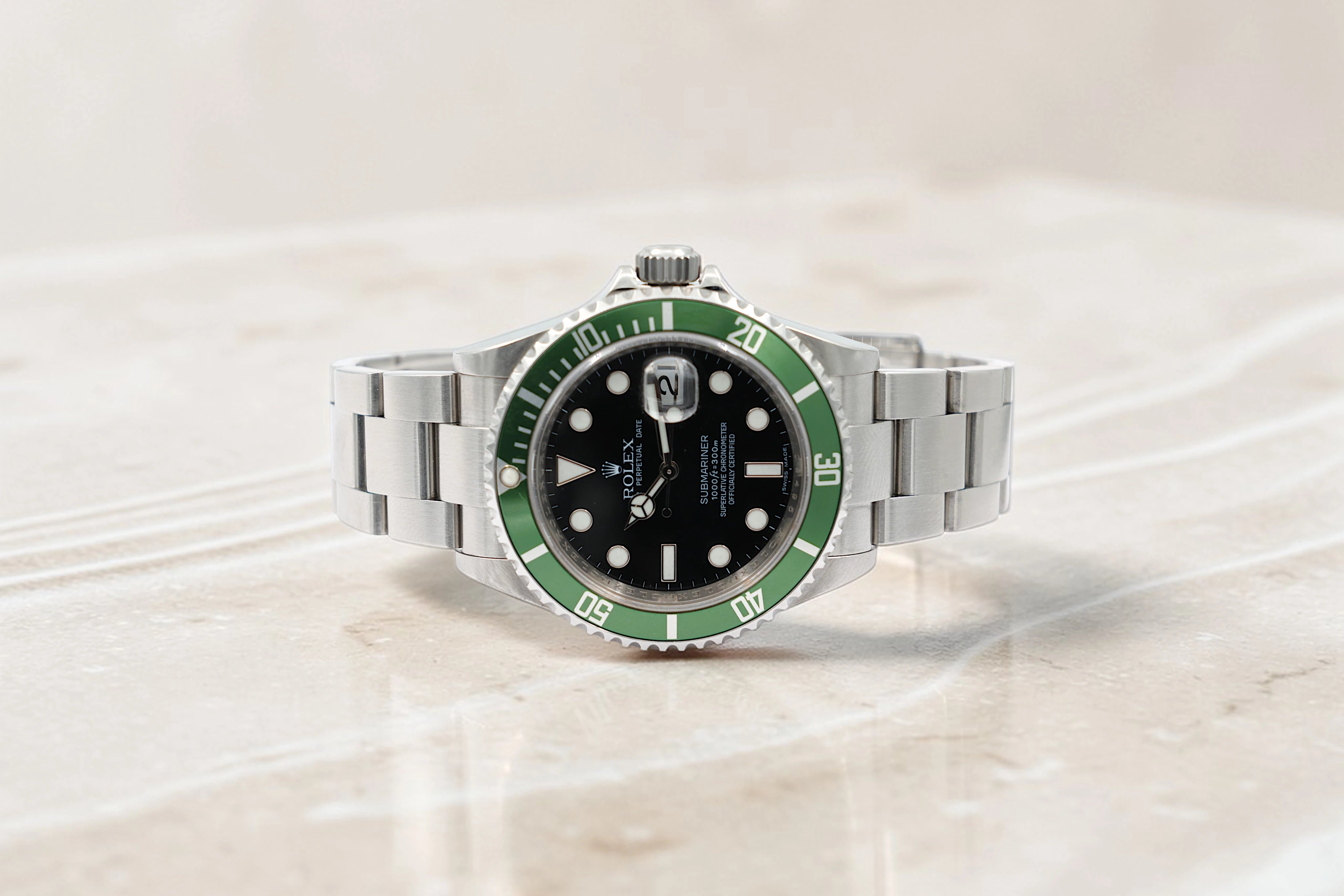 Rolex - Submariner Date - "Kermit" - 16610V - 2010