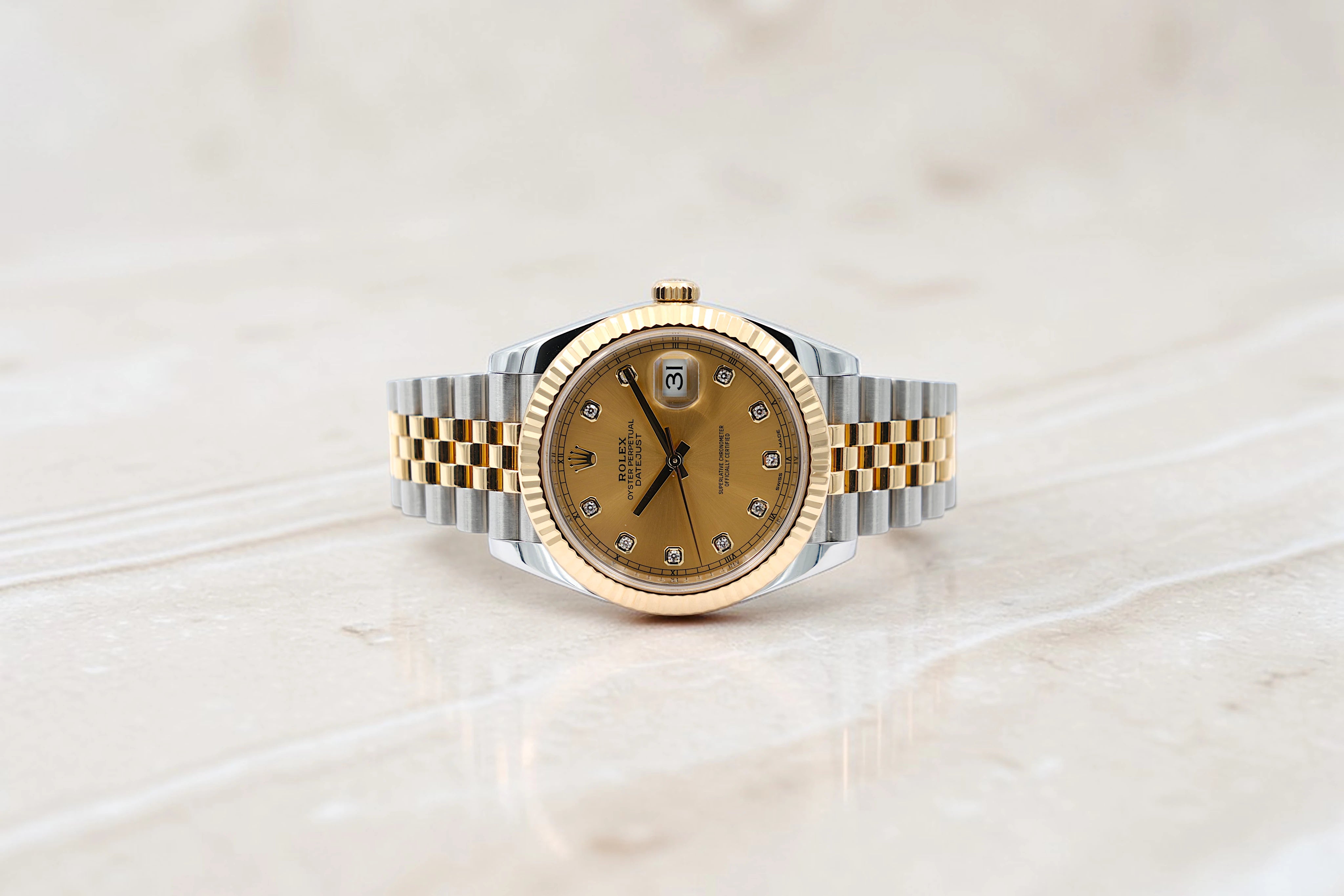 Rolex - Datejust - Champagne Diamond Dial - 126333 - 2019