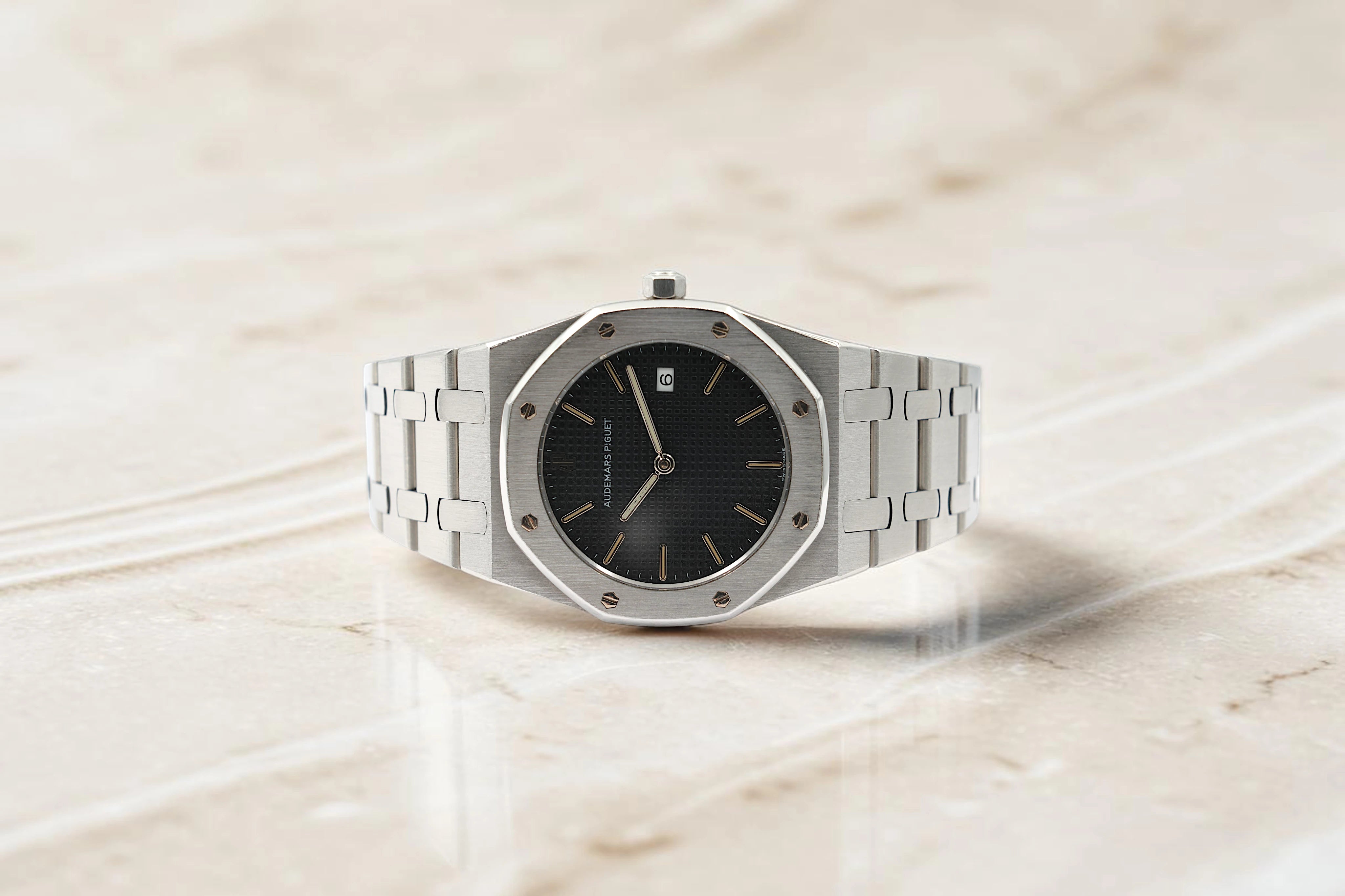 Audemars Piguet  - Royal Oak - Black Dial - 56175ST