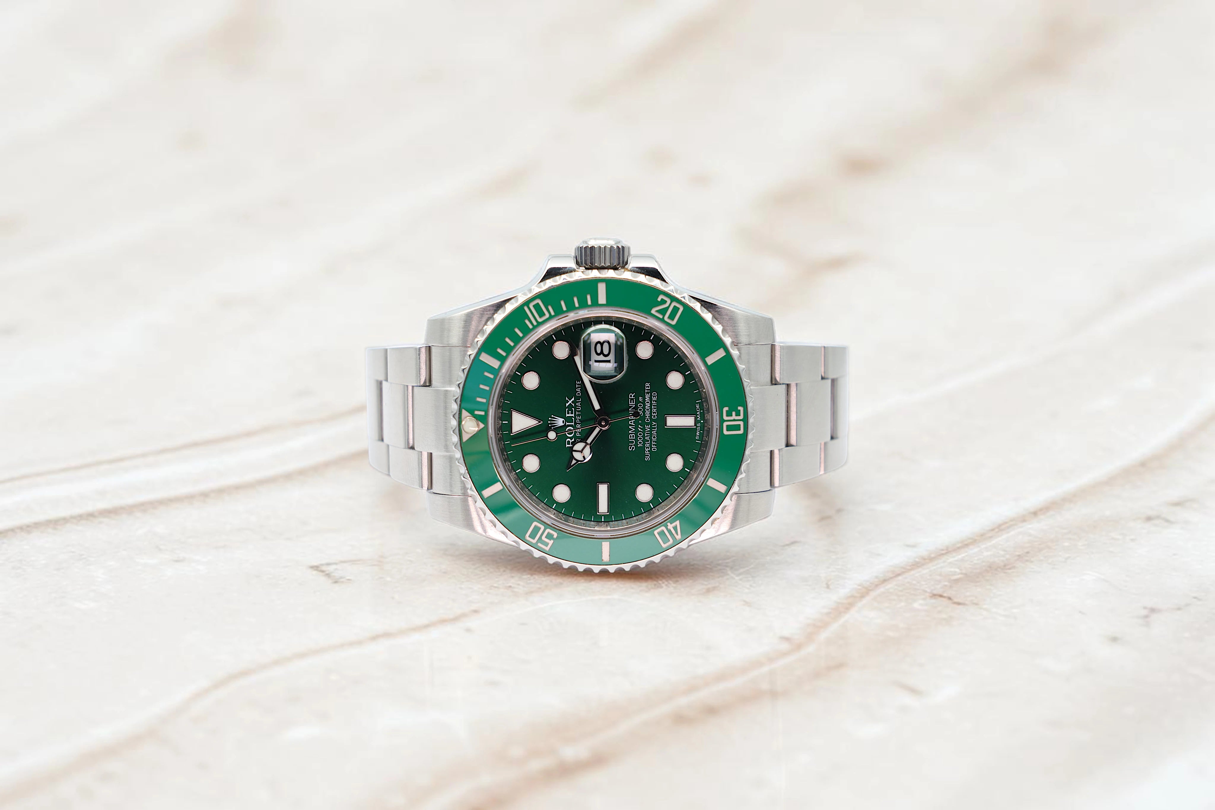 Rolex - Submariner Date - "Hulk" - 116610LV